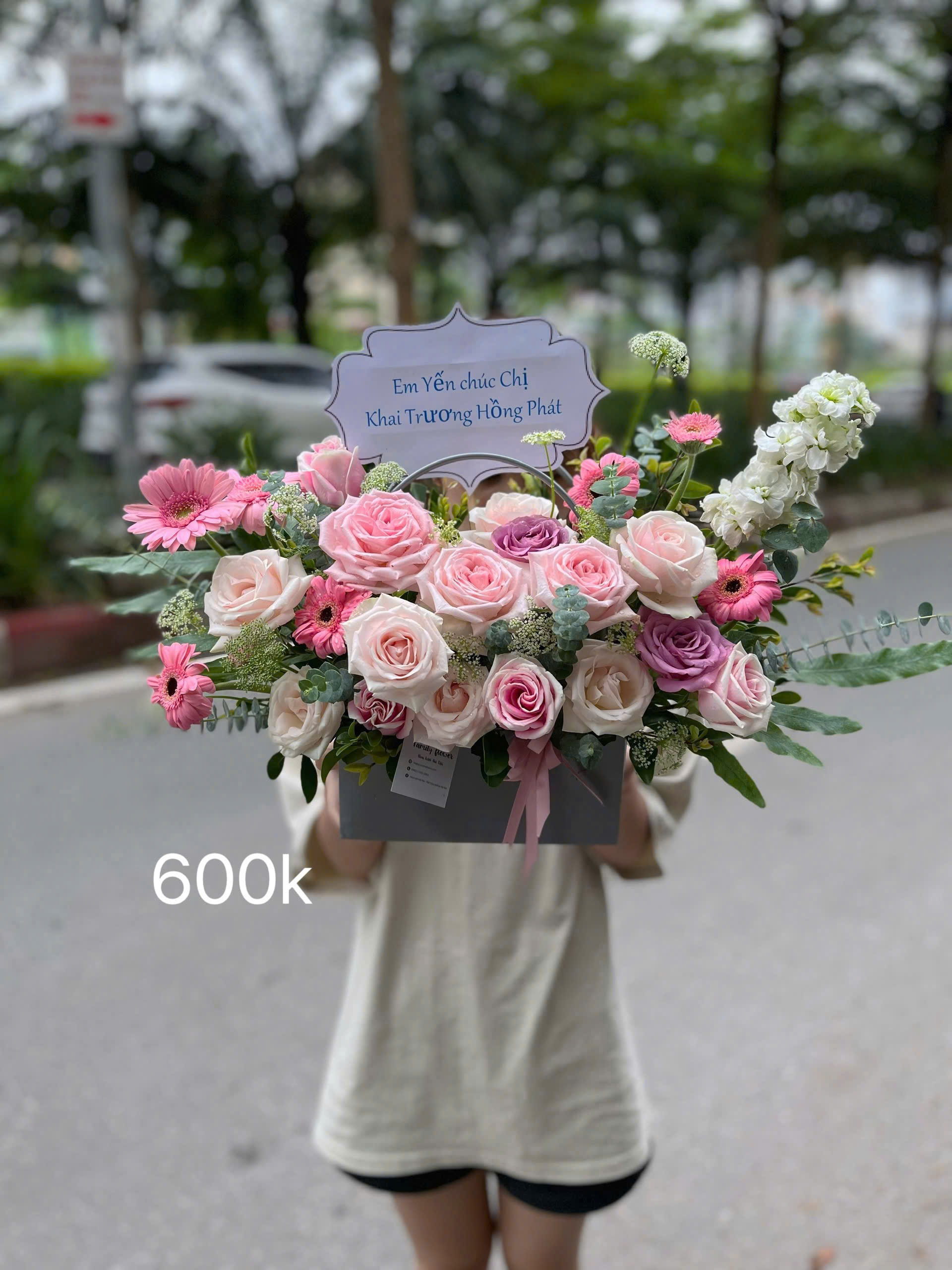 Lẵng hoa tươi 8/3 tại Ba Đình Hà Nội ! Mua hoa tươi tại Hà Nội ! Lẵng hoa nhà Family Fower