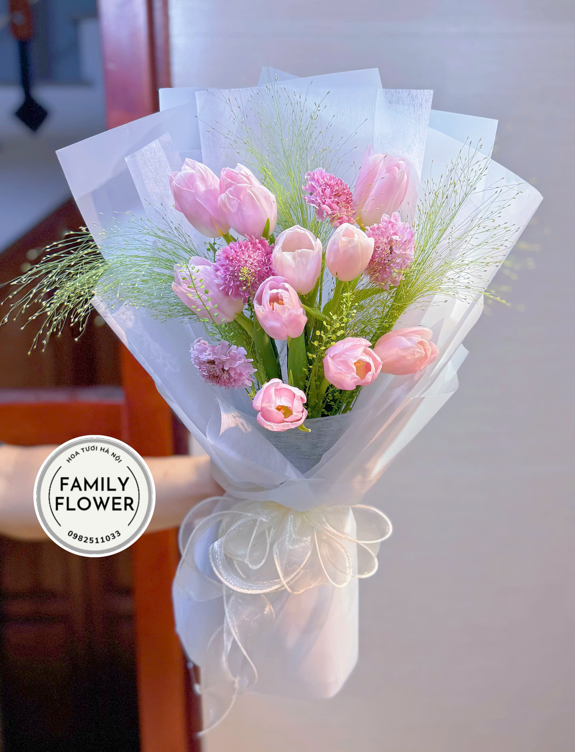 Bó tulip hồng tặng chúc mừng Hà Nội