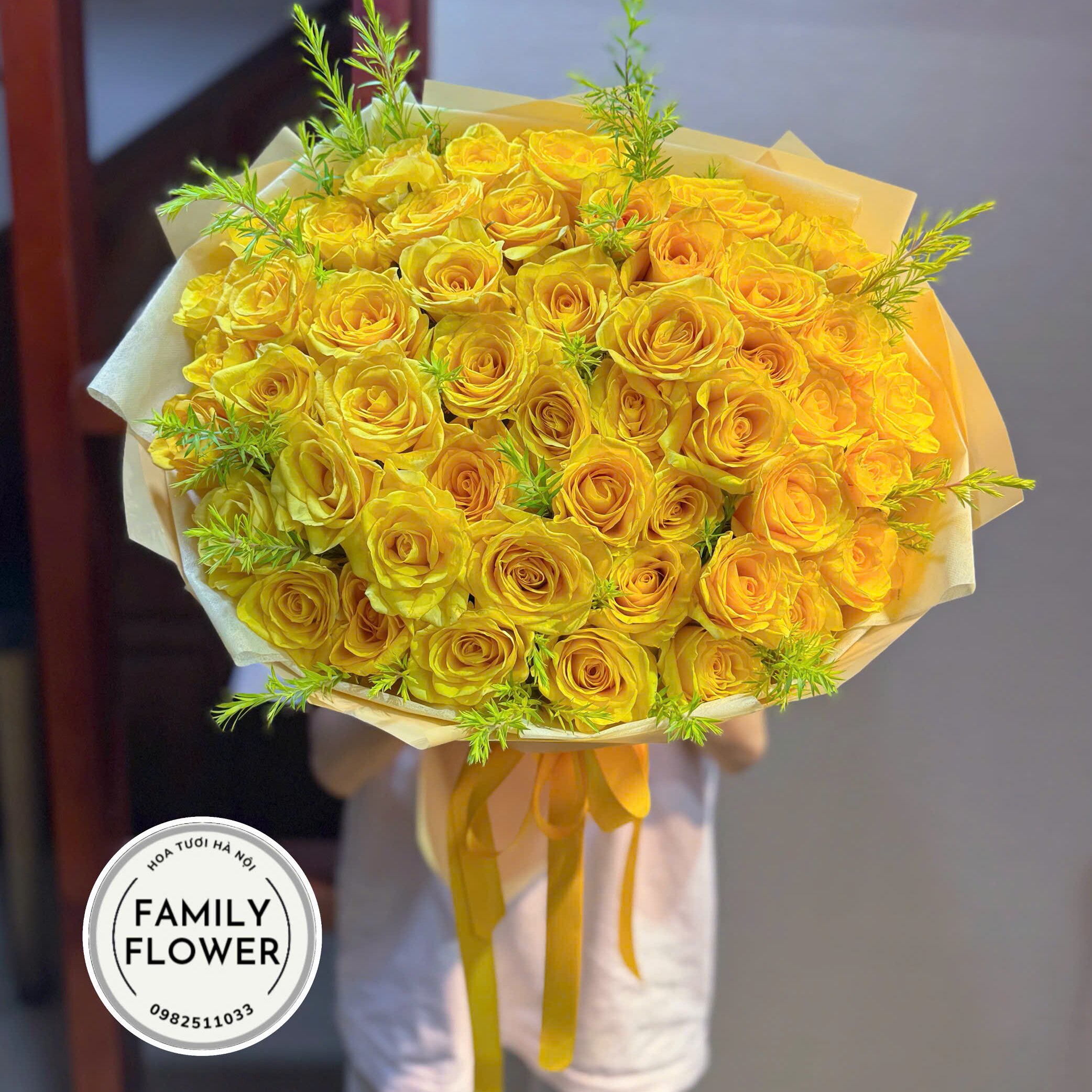 Bó hoa hồng vàng tặng sinh nhật bạn trai ở quận Đống Đa Hà Nội ! Hoa sinh nhật Đống Đa