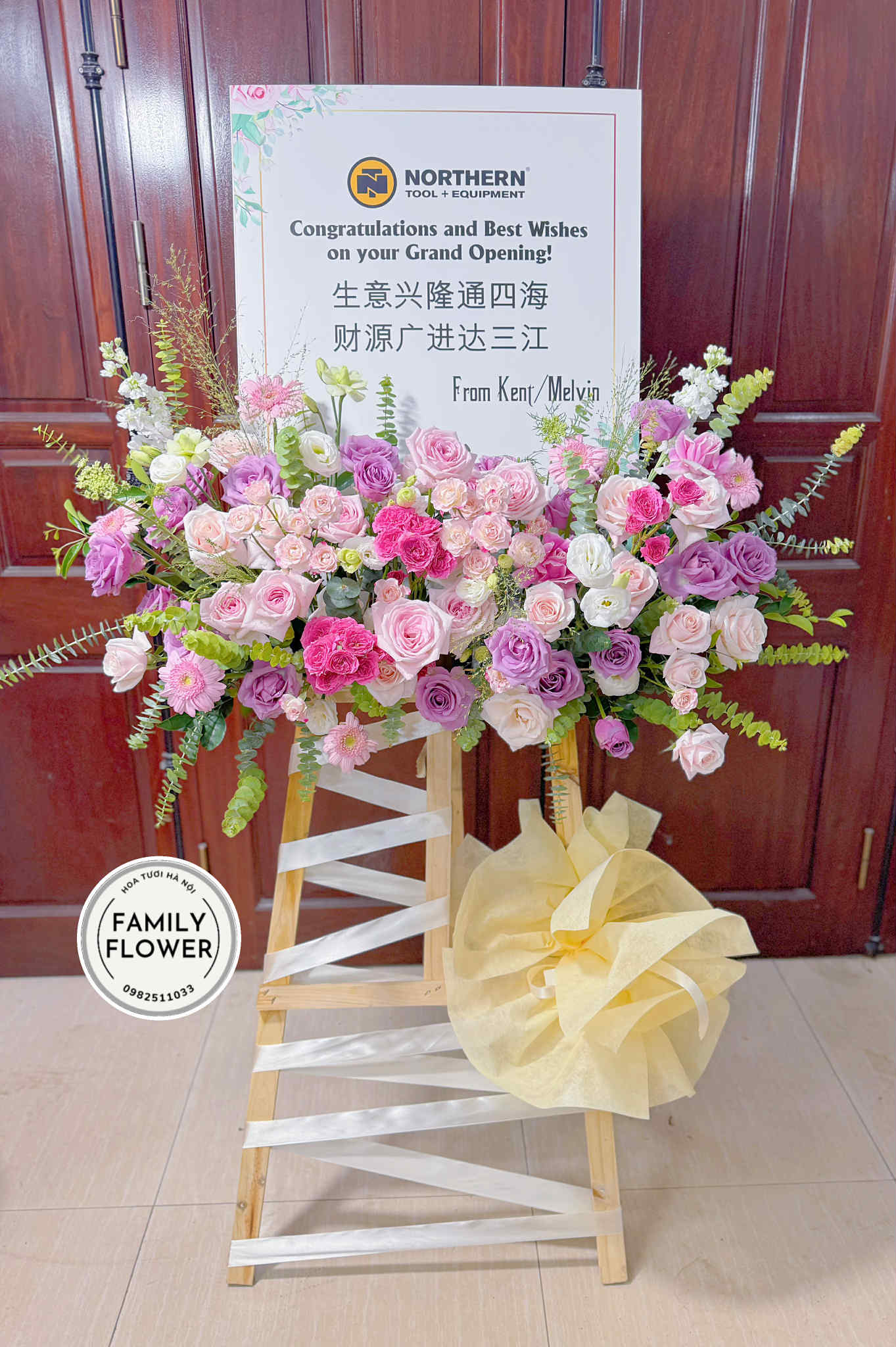 Kệ hoa khung tranh chúc mừng khai trương , triển lãm ở Đống Đa Hà Nội ! Hoa khai trương Đống Đa