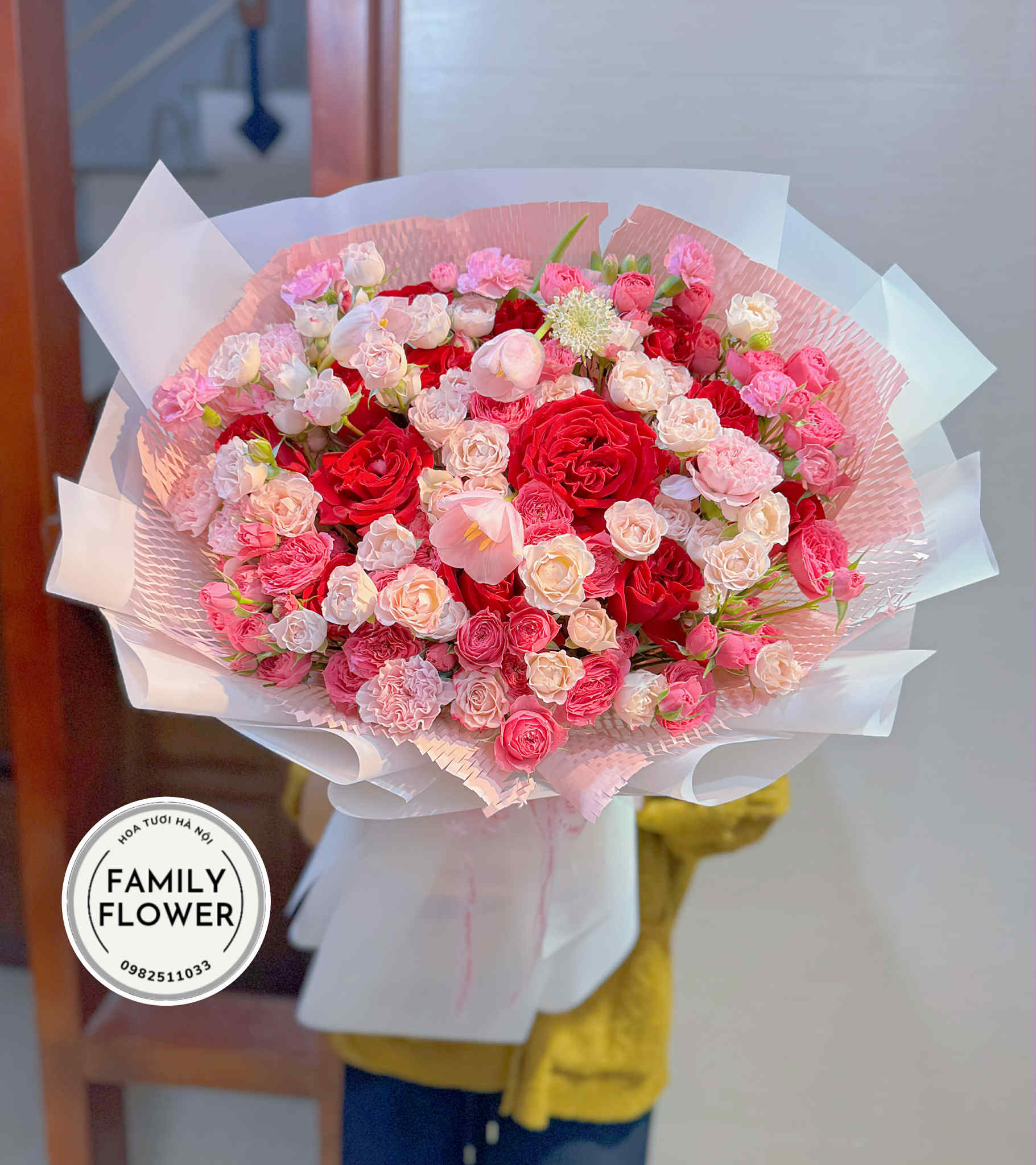 Bó hoa tặng bạn gái nhân dịp valentine Hà Nội ! Mua hoa valentine Hà Nội