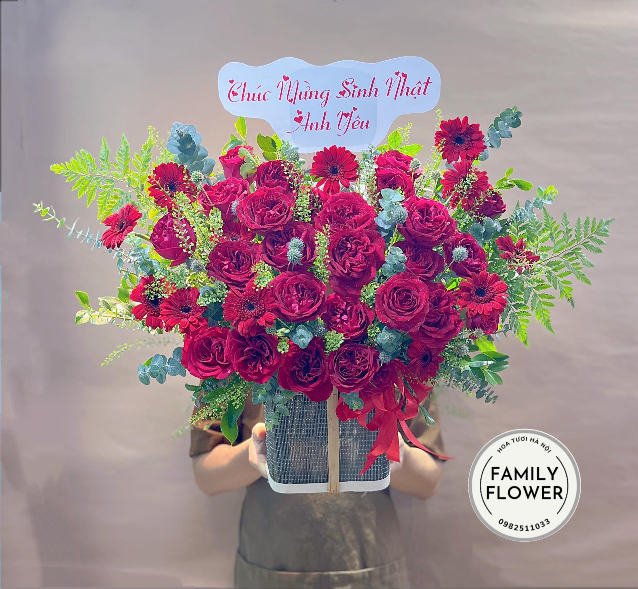 Lẵng hoa tặng sinh nhật  chồng yêu quận Ba Đình Hà Nội ! Điện Hoa Ba Đình ! Hoa tươi Ba Đình