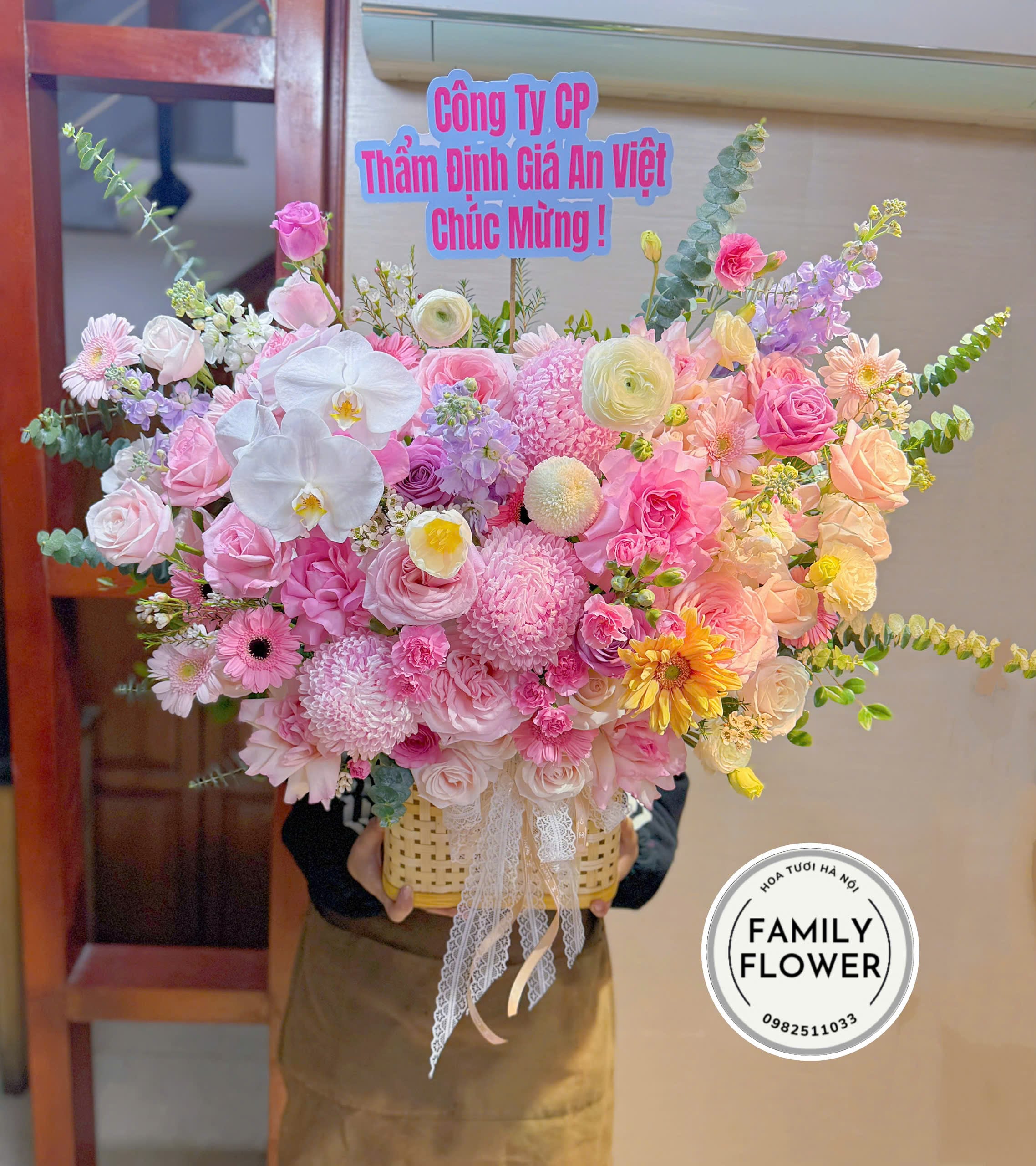 Lẵng hoa chúc mừng tất niên ở Hà Nội ! Hoa tất tiên Hà Nội