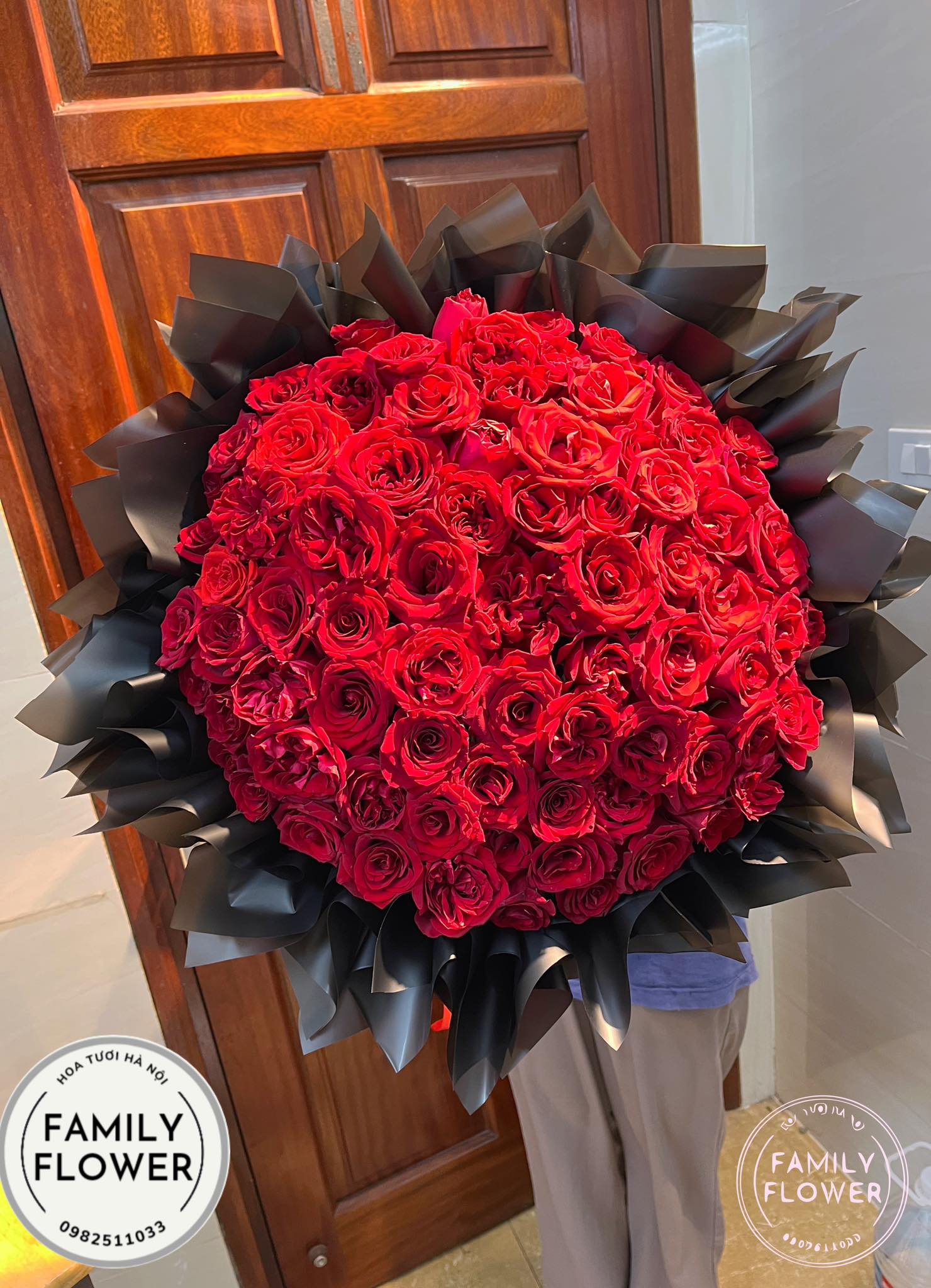 Bó Hoa hồng đỏ tặng em người yêu ở Quận Cầu Giấy ,Ba Đình Hà Nội ! Hoa Hồng Đỏ Hà Nội, hoa tươi Hà Nội    