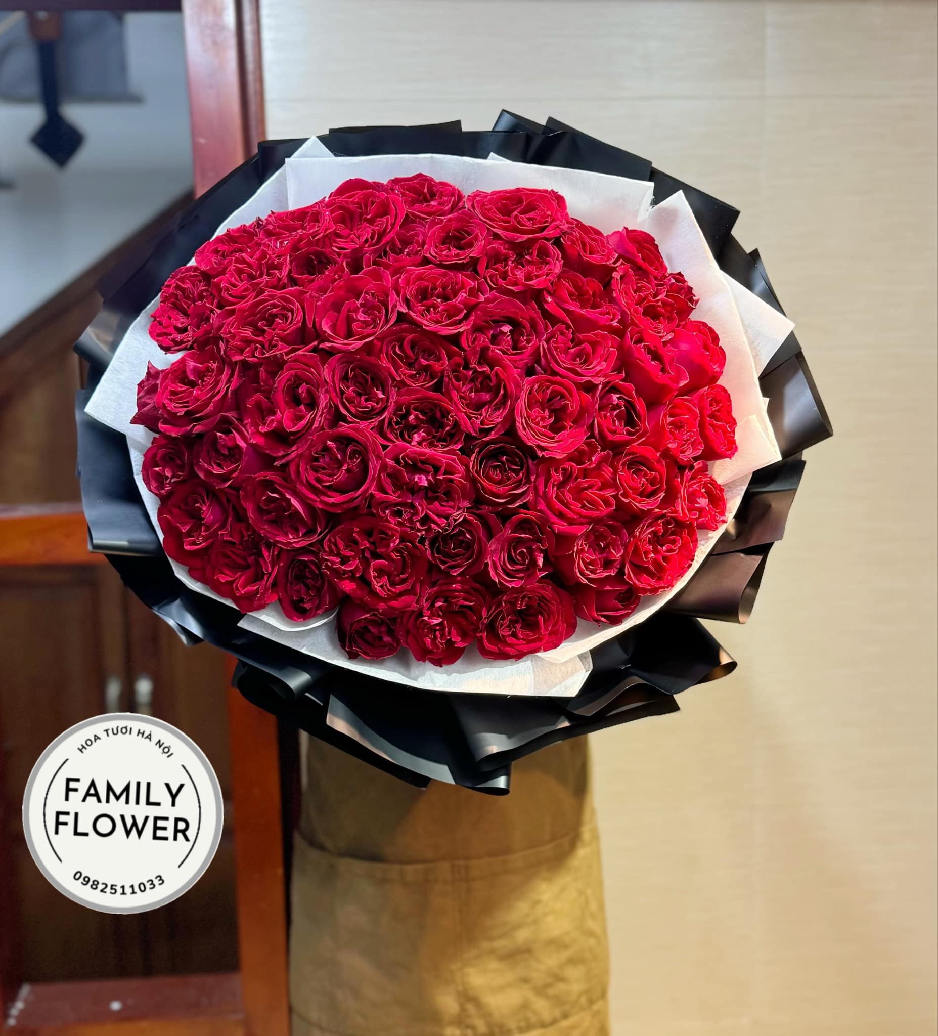 Bó hoa hồng đỏ tặng người yêu nhân dịp 20 tháng 10 ở Hà Nội ! Hoa 20 tháng 10
