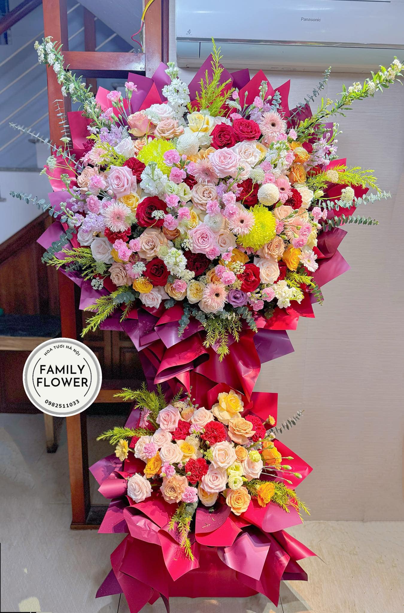 Hoa khai trương Hà Nội ! Mua hoa tươi Hà Nội kệ hoa 2 tầng chúc mừng khai trương quận Đống Đa
