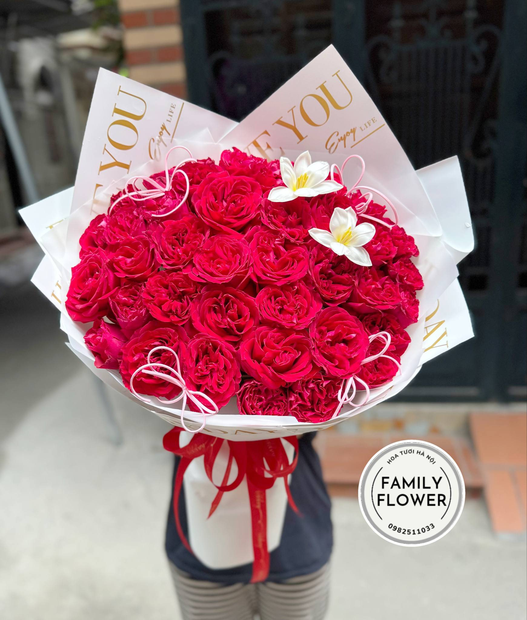 Bó hoa hồng đỏ tặng bạn gái người yêu quận Hoàn Kiếm Hà Nội ! Hoa tươi Hoàn Kiếm