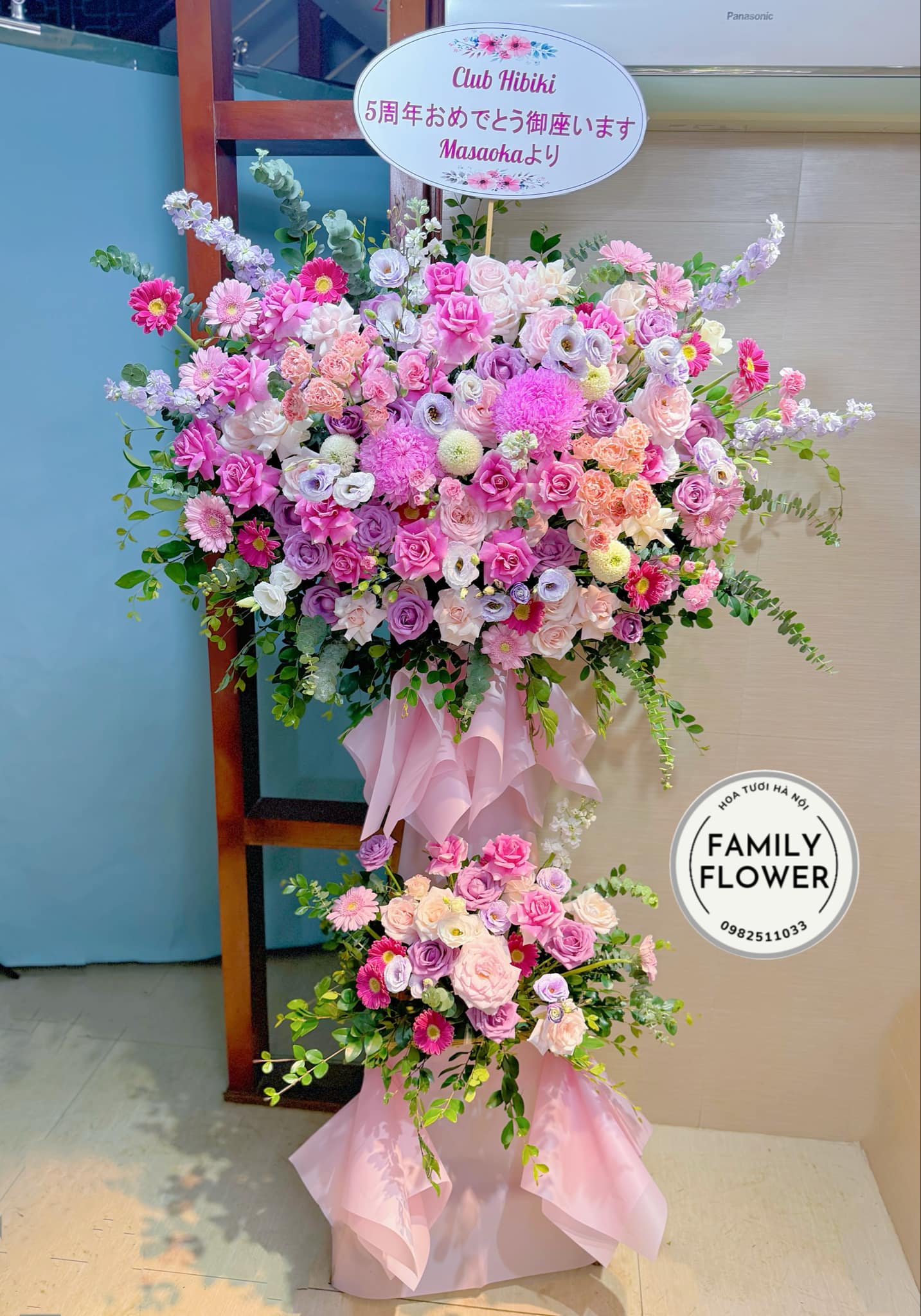 Kệ hoa tone hồng tặng chúc mừng khai trương tại Ba Đình Hà Nội ! Mua hoa online Hà Nội  !