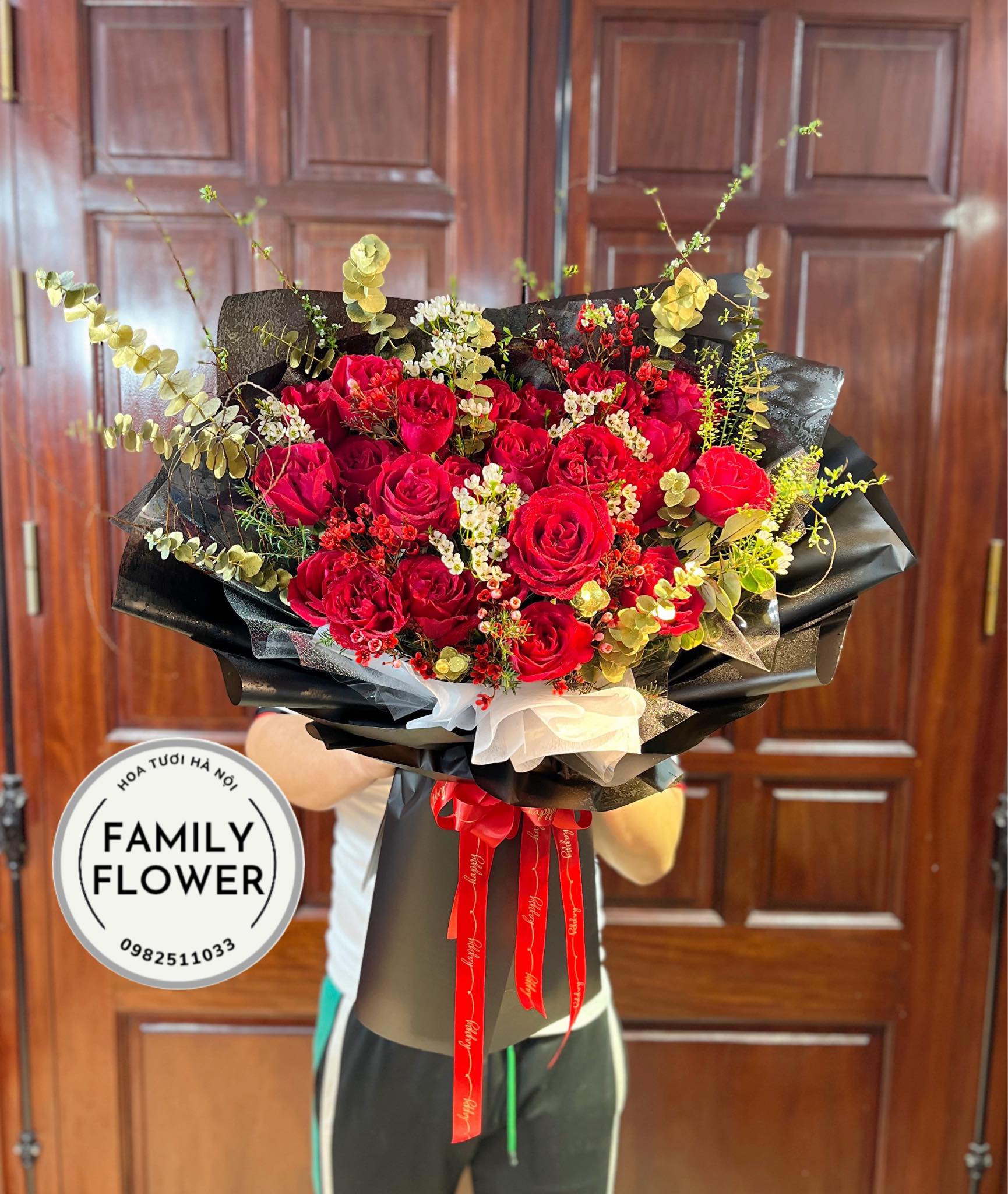 Bó hoa hồng đỏ tặng ngươi yêu nhân dịp 8 tháng 3 ở quận Ba Đình Hà Nội ! Hoa 8tháng 3