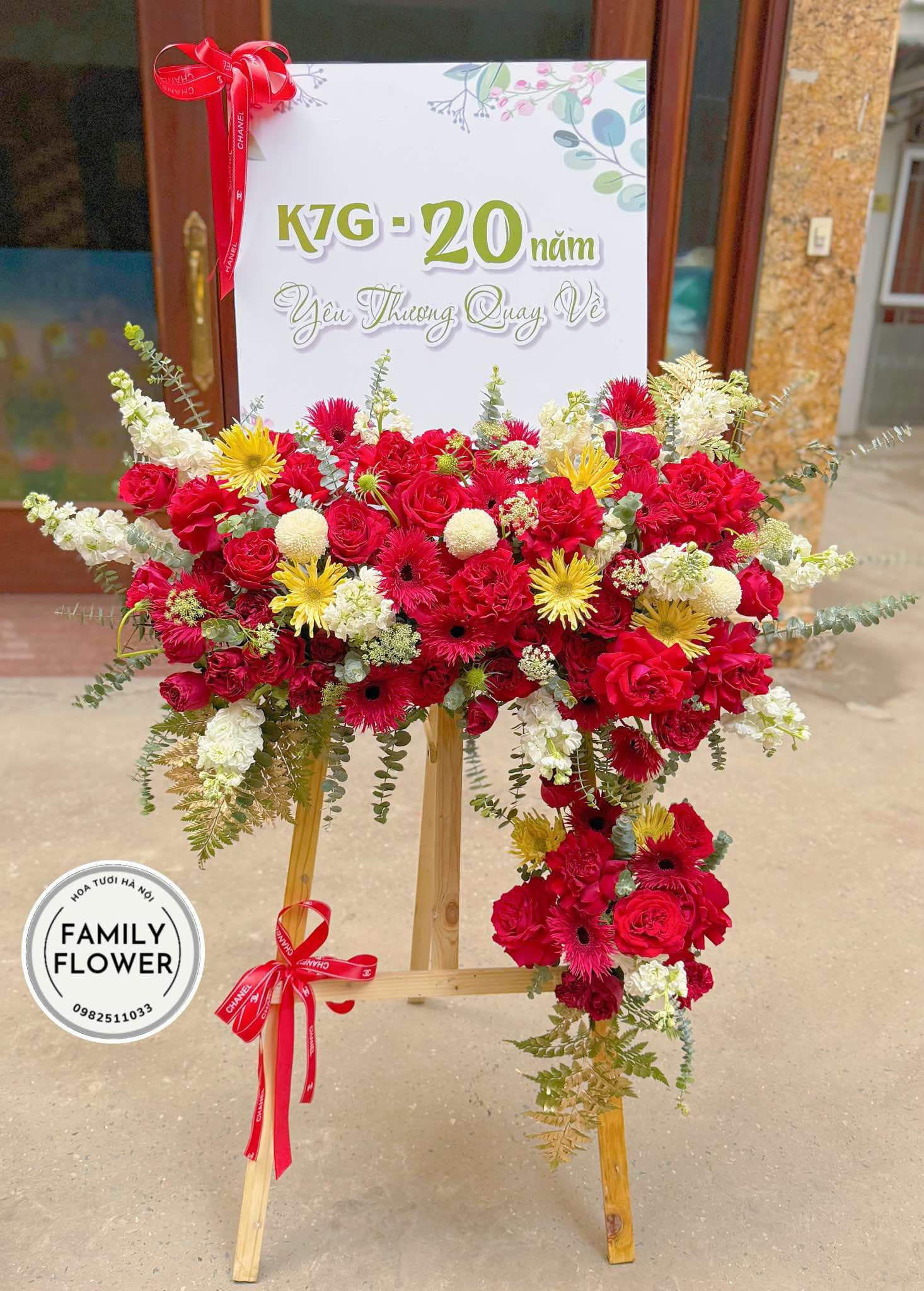Kệ hoa khung tranh tặng sinh nhật quận Ba Đình ! Hoa tươi Ba Đình