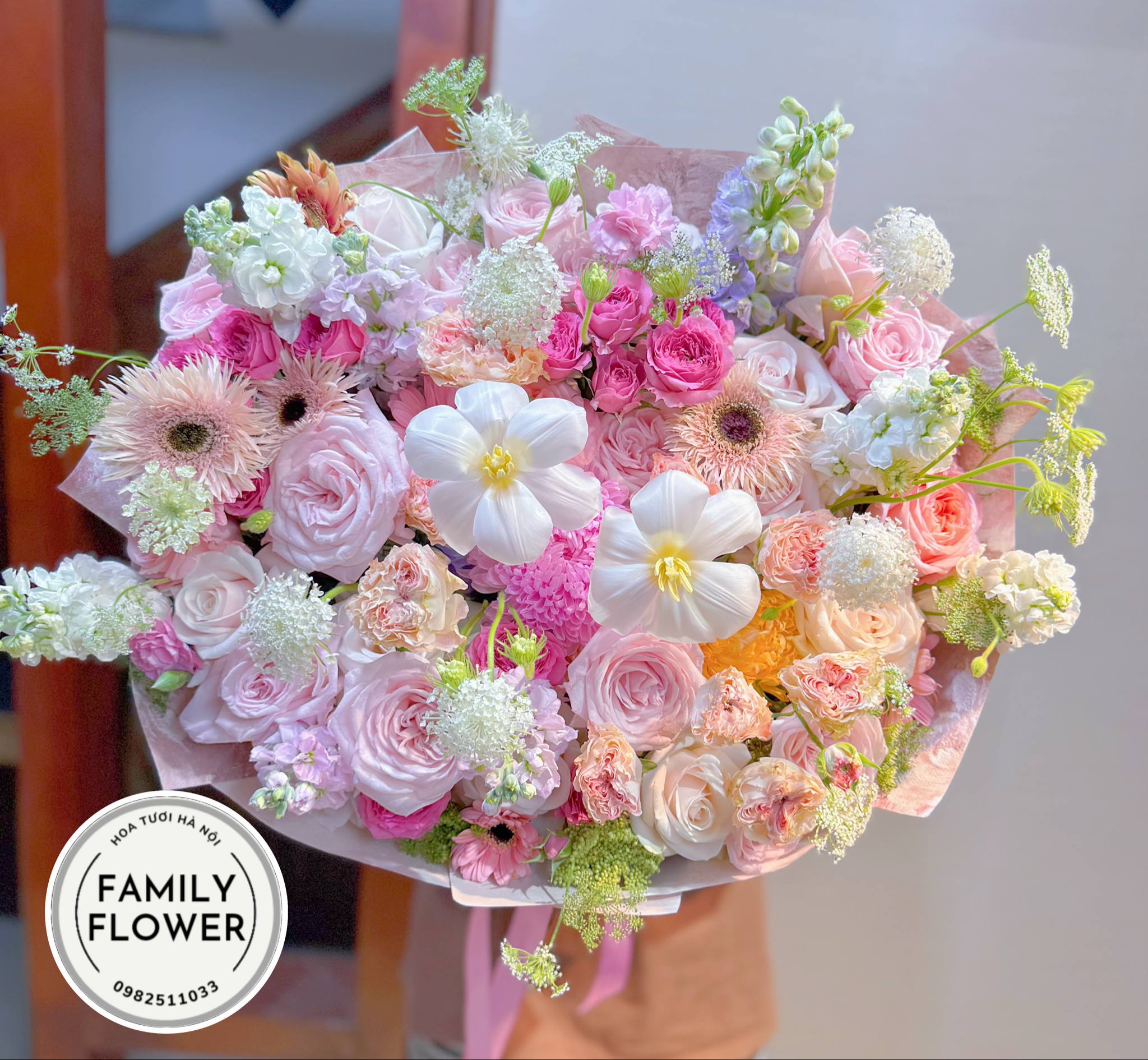 Hoa tươi Hà Nội ! Bó hoa tone hồng tặng bạn gái ở quận Cầu Giấy Hà Nội ! Hoa Hà Nội