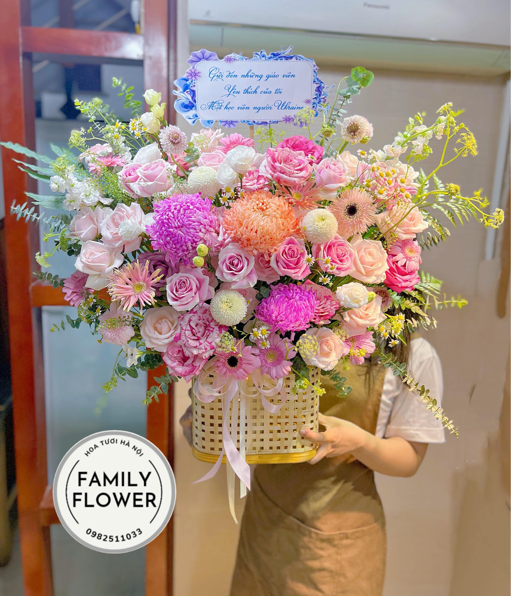 Hoa chúc mừng ngày báo chí Việt Nam ở Cầu Giấy ! Hoa báo chí Việt Nam