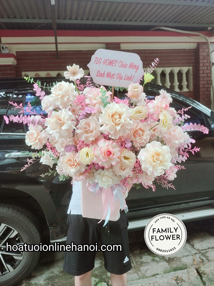 Lẵng hoa chúc mừng sinh nhật sếp sang trọng tại Hà Nội - Hoa tươi Hà Nội