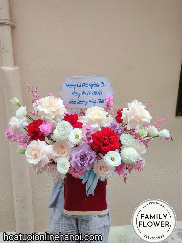 Lẵng hoa tone hồng đỏ chúc mừng khai trương ở Hà Nội .Hoa khai trương Hà Nội.