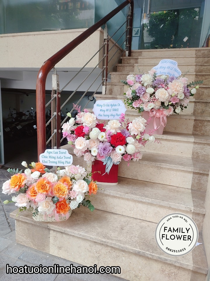 Lẵng hoa tone hồng đỏ chúc mừng khai trương ở Hà Nội .Hoa khai trương Hà Nội.