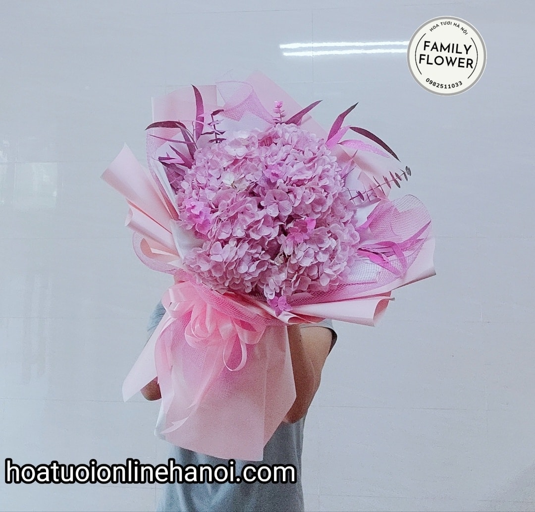 Bó hoa cẩm tú cầu hồng chúc mừng sinh nhật . tặng người yêu , bạn gái ở Cầu Giấy - Hà Nội . Hoa cẩm tú cầu Hà Nội