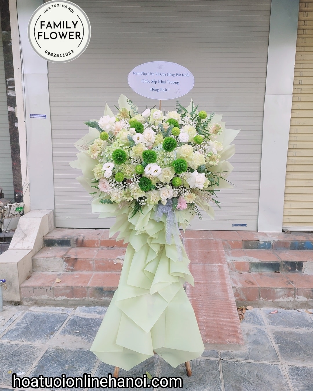 Kệ hoa xanh lá chúc mừng sếp khai trương hồng phát ở Cầu Giấy - Hà Nội. Hoa Khai Trương Hà Nội.