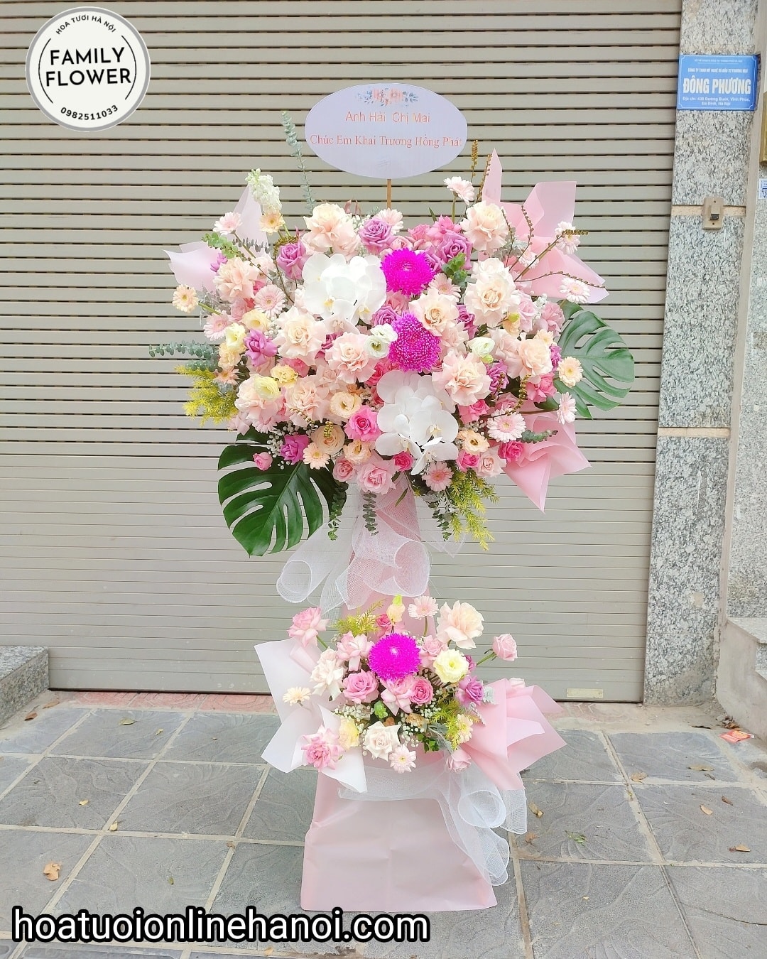 Kệ hoa vip chúc mừng sinh nhật công ty , khai trương sang trọng ở CẦU GIẤY - HÀ NỘI.