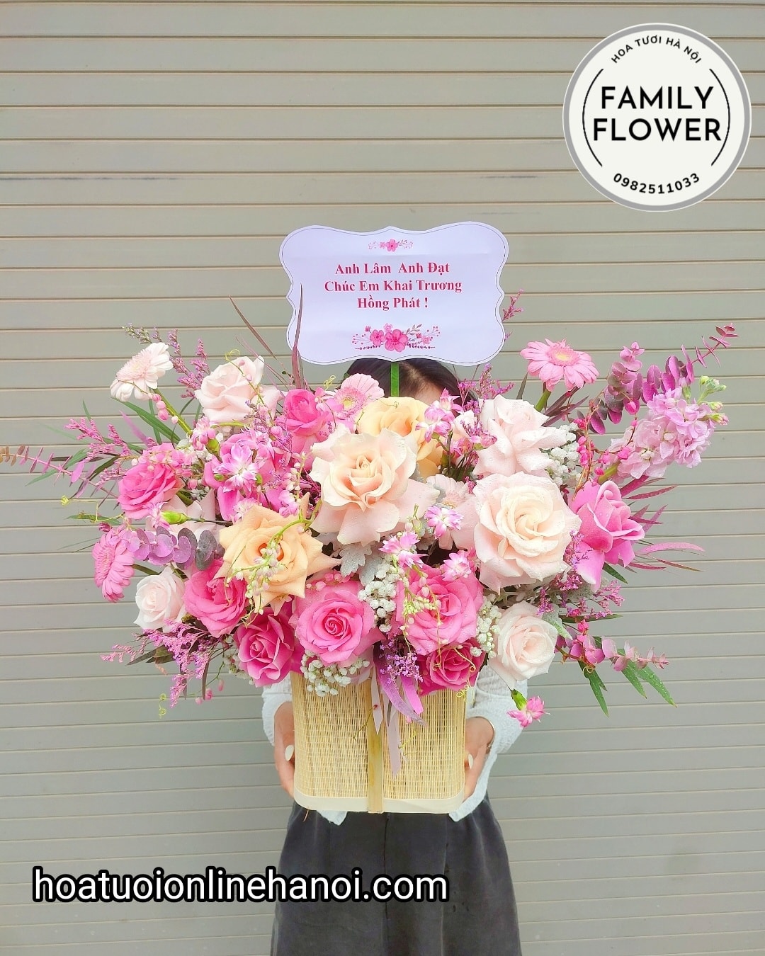 Lẵng hoa chúc mừng khai trương đẹp ở quận Ba đình - Cầu Giấy - Hà Nội . Hoa khai trương Hà Nội.