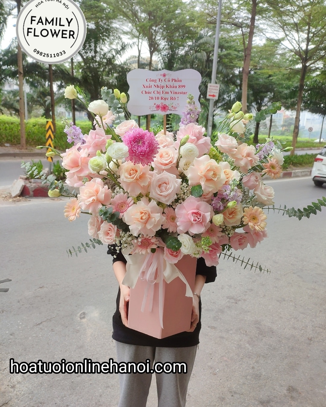 Lẵng hoa chúc mừng khai trương đẹp ở quận Cầu Giấy - Ba Đình - Hà Nội.