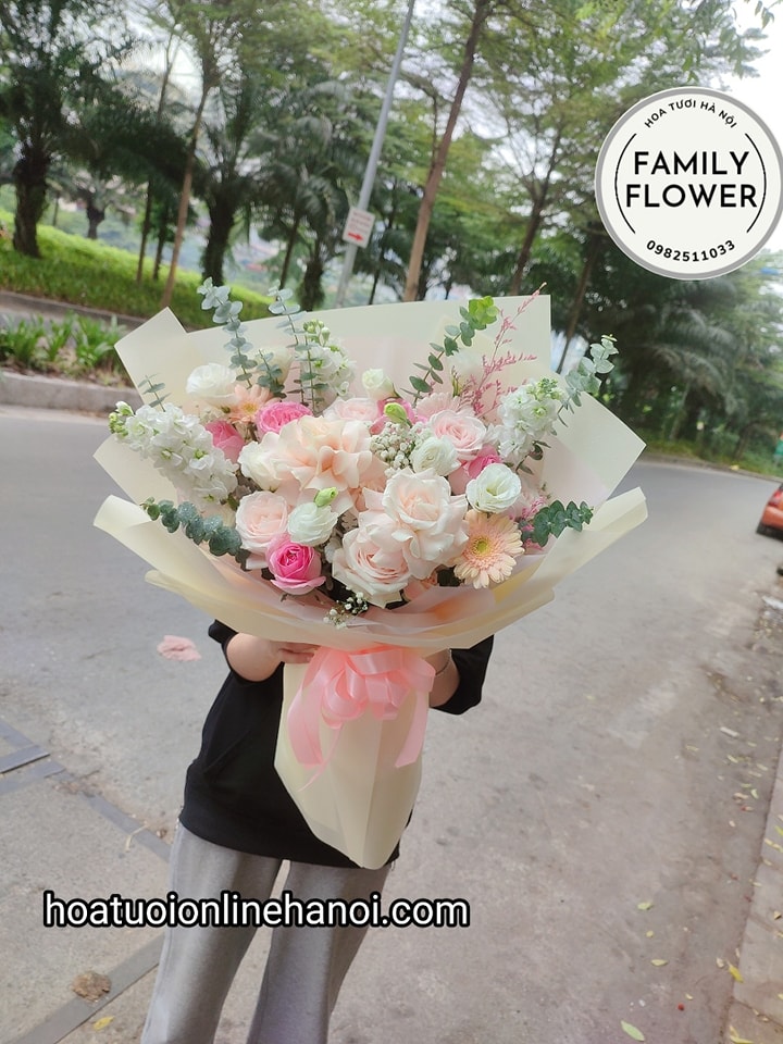 Bó hoa hồng kỷ niệm ngày cưới đẹp ở quận CẦU GIẤY - BA ĐÌNH - HÀ NỘI