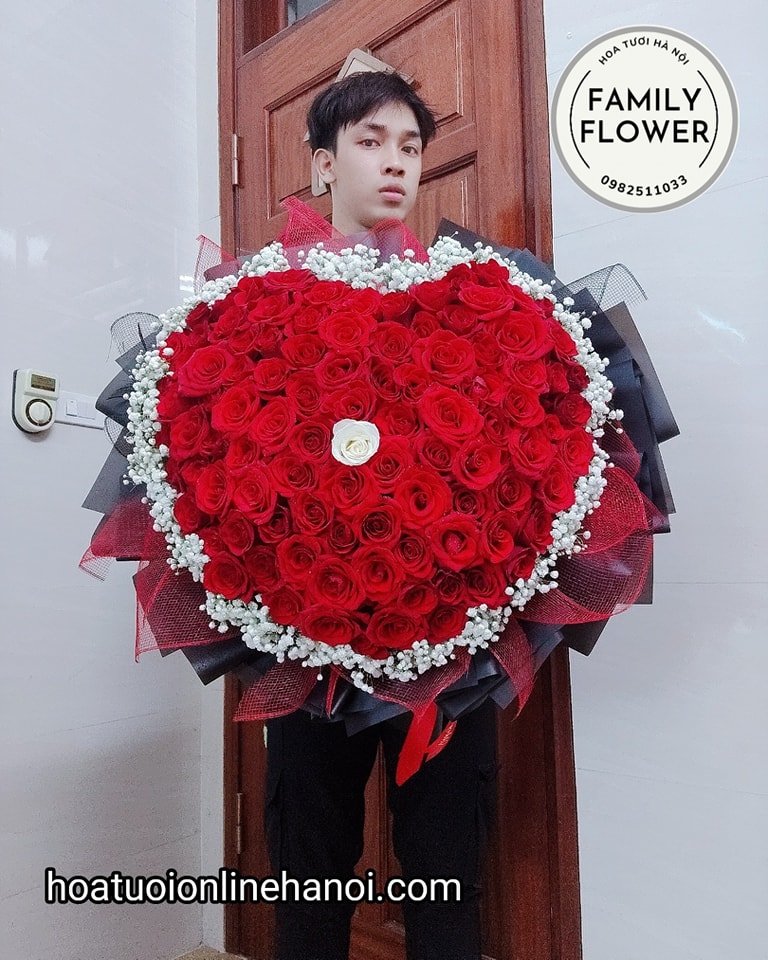 Bó hoa trái tim hồng đỏ tặng vợ , người yêu đẹp tại quận Đống Đa , Cầu Giấy. Hà Nội.