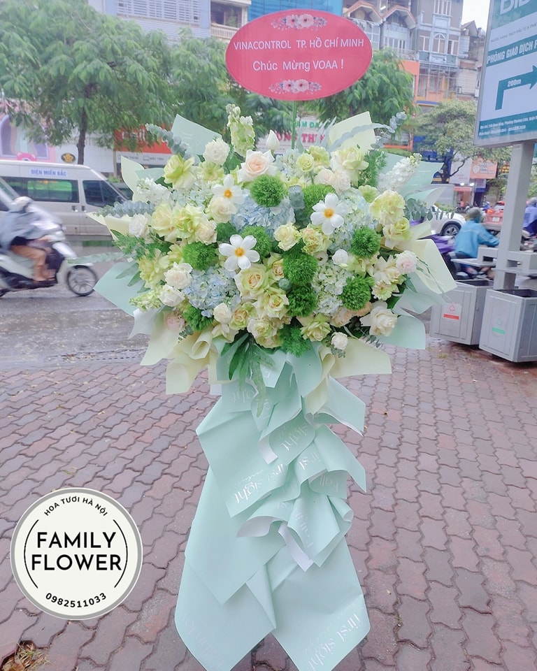 Kệ hoa xanh chúc mừng khai trương sự kiện ở HÀ NỘI - HOA TƯƠI HÀ NỘI , HOA CHÚC MỪNG HÀ NỘI