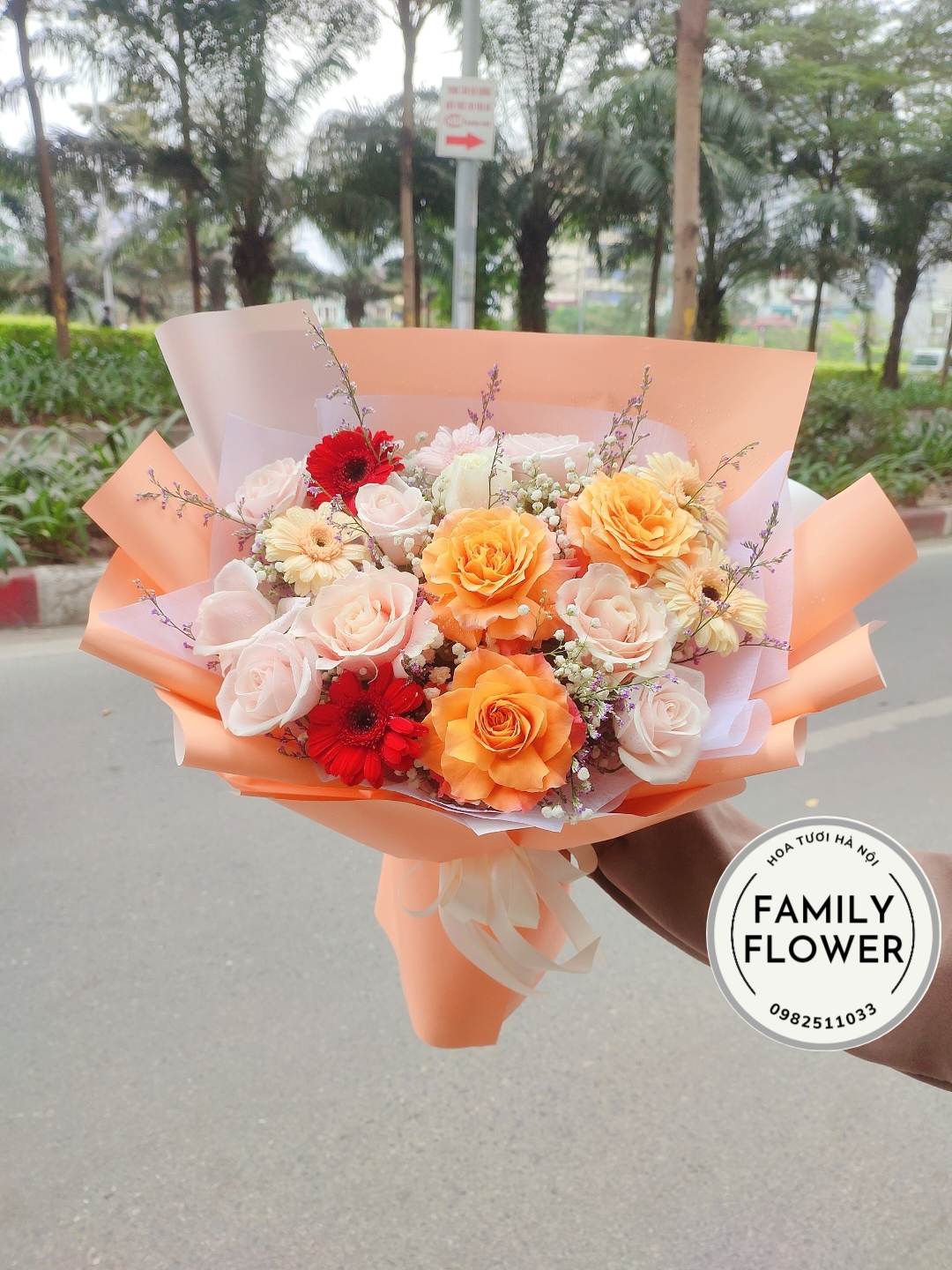 Hoa 8 - 3 . bó hoa chúc mừng ngày quốc tế phụ nữ 8 -3 ở HÀ NỘI