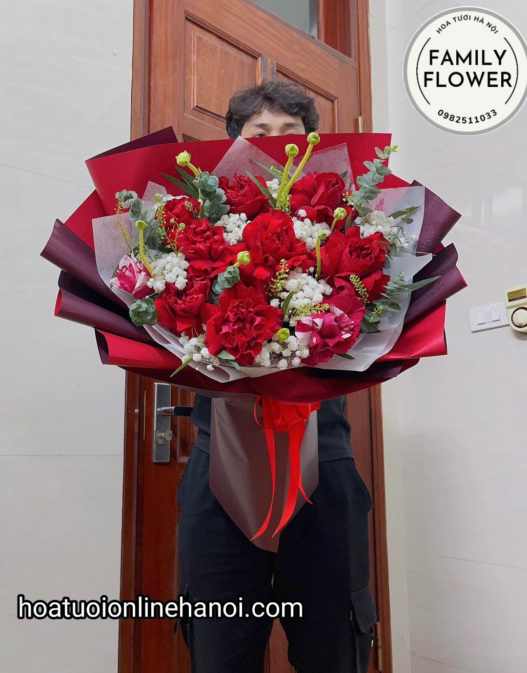 Hoa Valentine . bó hoa hồng đỏ tặng người yêu , bó hoa tình yêu ở HÀ NỘI