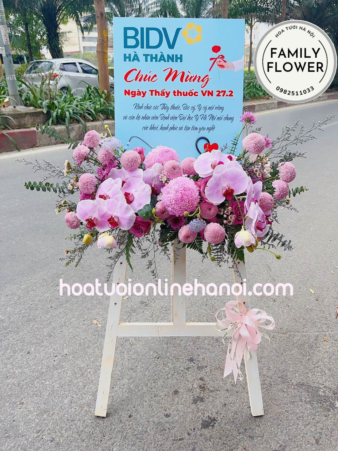 Kệ hoa chúc mừng ngày thầy thuốc Việt Nam 27/2 tại Hà Nội
