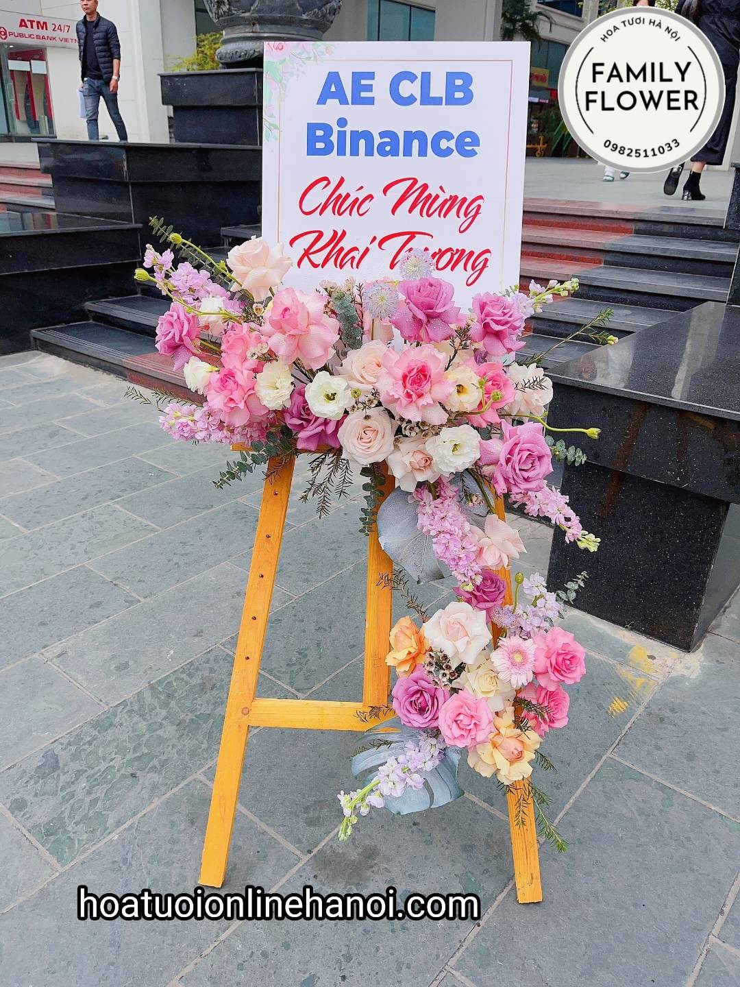 Kệ hoa hiện đại chúc mừng khai trương sang trọng tại HÀ NỘI . ĐẶT HOA ONLINE HÀ NỘI