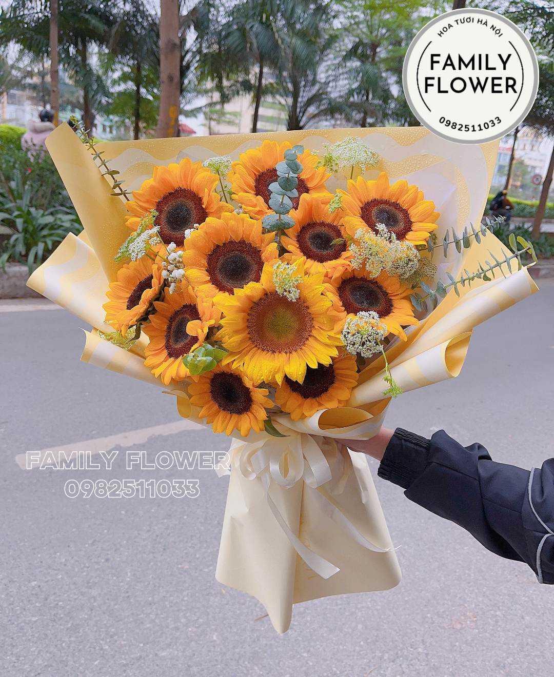 Shop hoa tươi Hà Nội ! Bó hoa hướng dương ở quận Ba Đình - Hà Nội