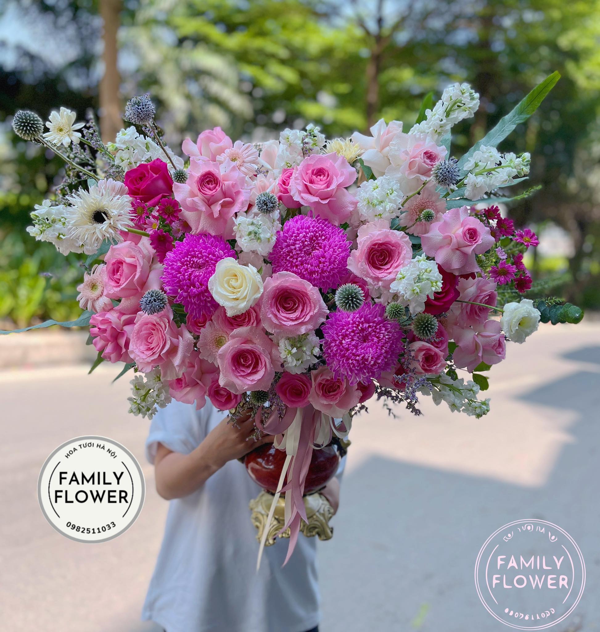 Bình hoa sang tặng sếp nữ ! Đối tác quan trọng ở Cầu Giấy , Ba Đình , Tây Hồ Hà Nội, hoa tươi Hà Nội