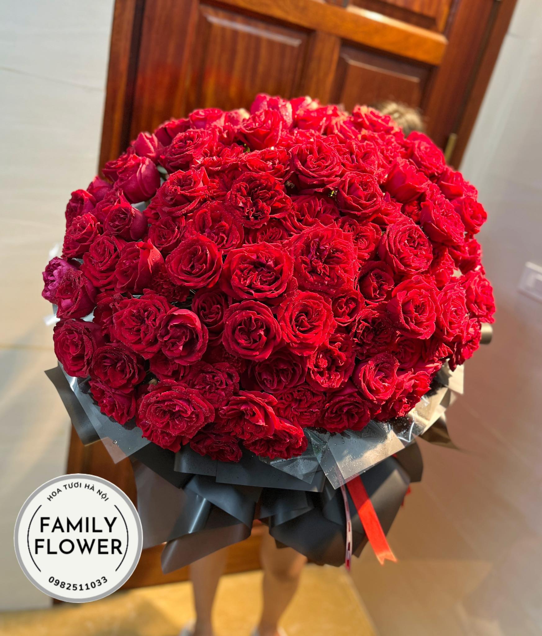 Bó hoa hồng đẹp tặng vợ ! Người yêu nhân dịp 20 tháng 10 ở Hà Nội ! Hoa tươi Hà Nội