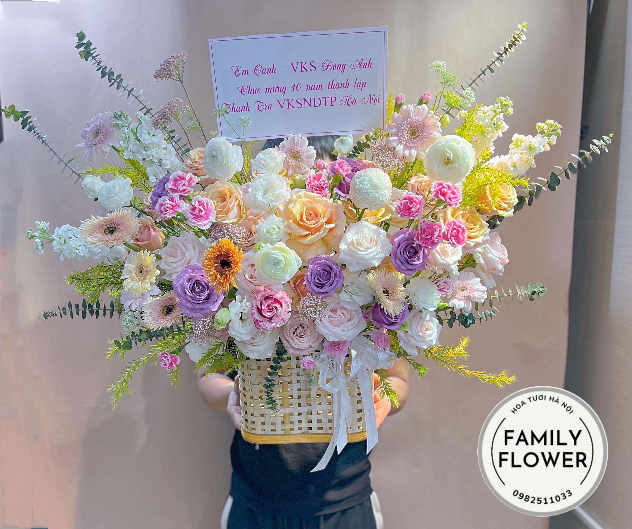 Lẵng hoa chúc mừng kỷ niệm thành lập công ty ở Hà Nội ! Hoa tươi Hà Nội