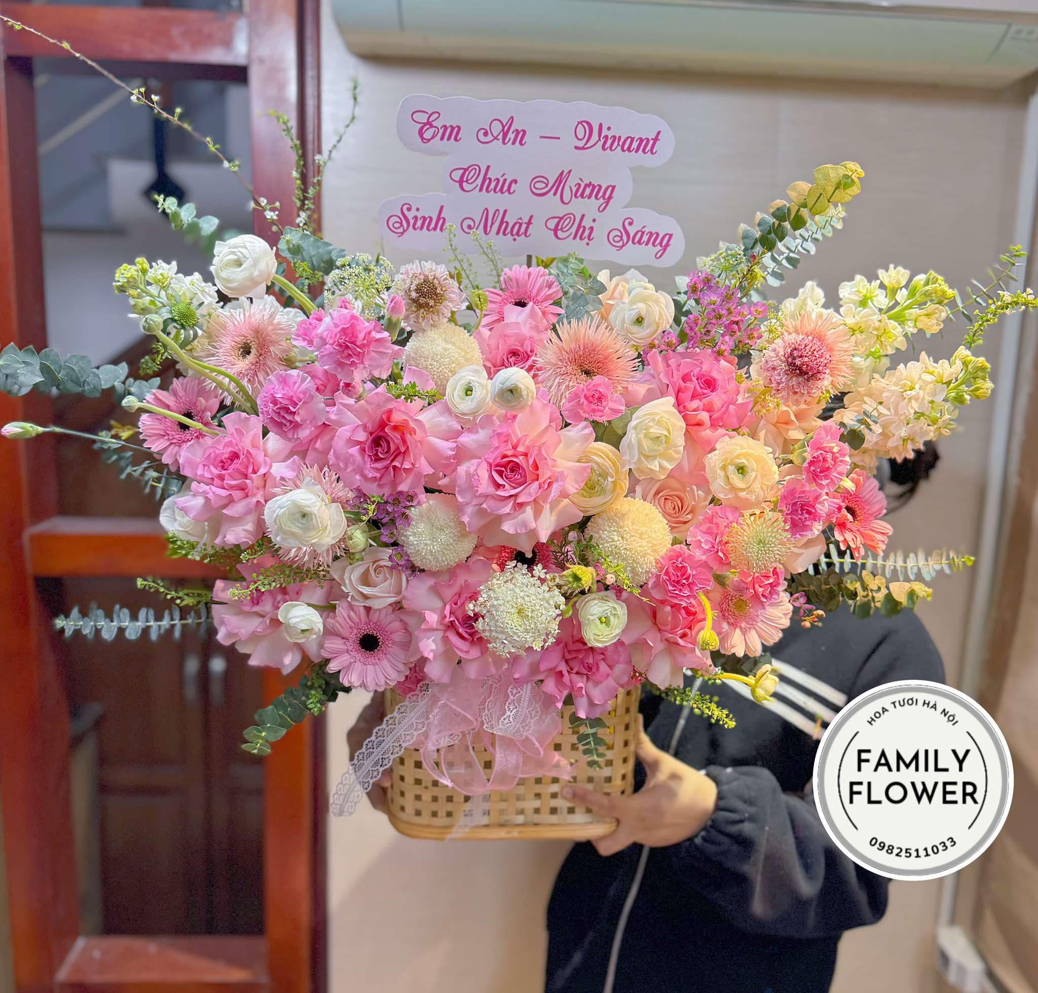 Lẵng hoa chúc mừng sinh nhật ở Hà Nội ! Hoa sinh nhật Hà Nội ! Mua hoa sinh nhật