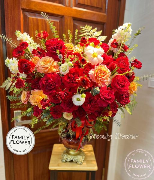 Bình hoa cao cấp tặng chúc mừng sinh nhật sếp, mẹ tại Cầu Giấy, hoa tươi Hà Nội