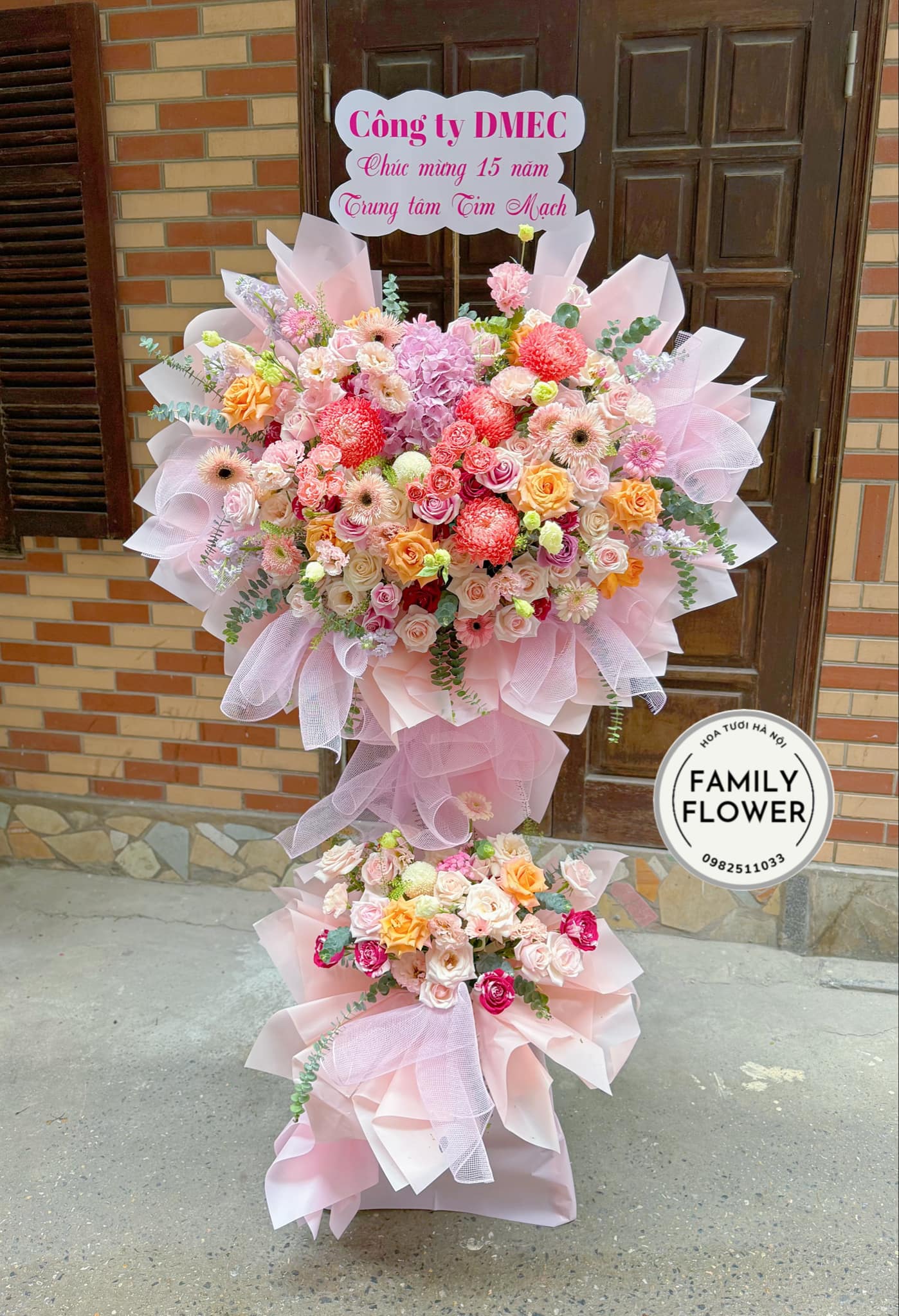 Kệ hoa chúc mừng ngày thành lập công ty , sinh nhật công ty , kệ hoa 2 tầng Hà Nội