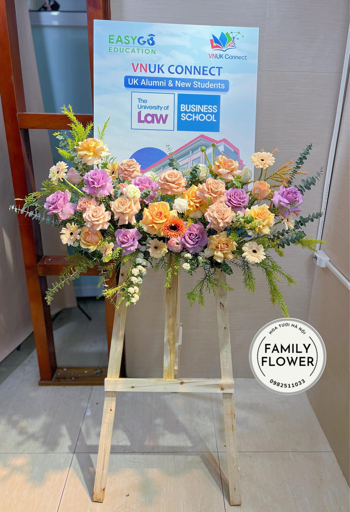 Hoa khung tranh tặng hội nghị ở quận Tây Hồ  , Hoàn kiếm Hà Nội ! Hoa tươi Hà Nội