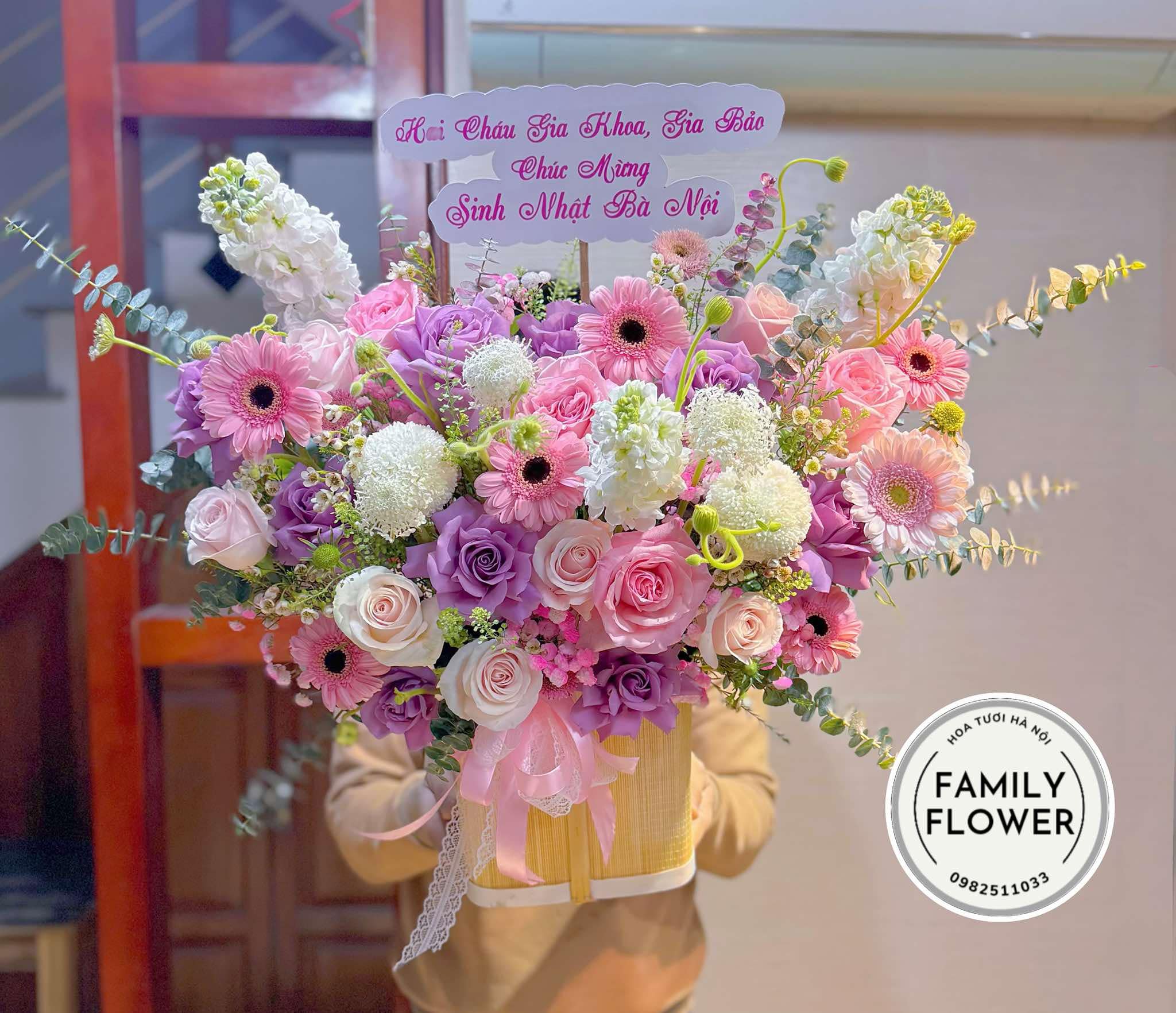 Lẵng hoa tặng sinh nhật  bà nội quận Đống Đa Hà Nội ! Hoa sinh nhật Hà Nội