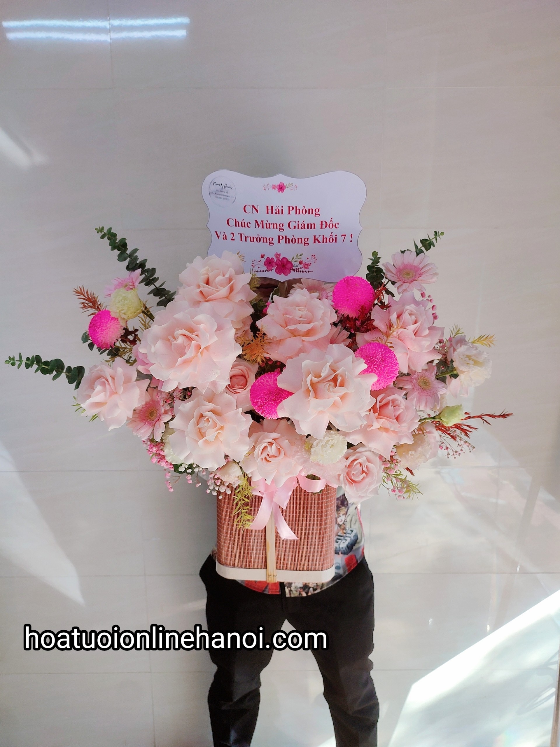 Lẵng hoa chúc mừng đẹp tại Hà Nội . Hoa chúc mừng Hà Nội.