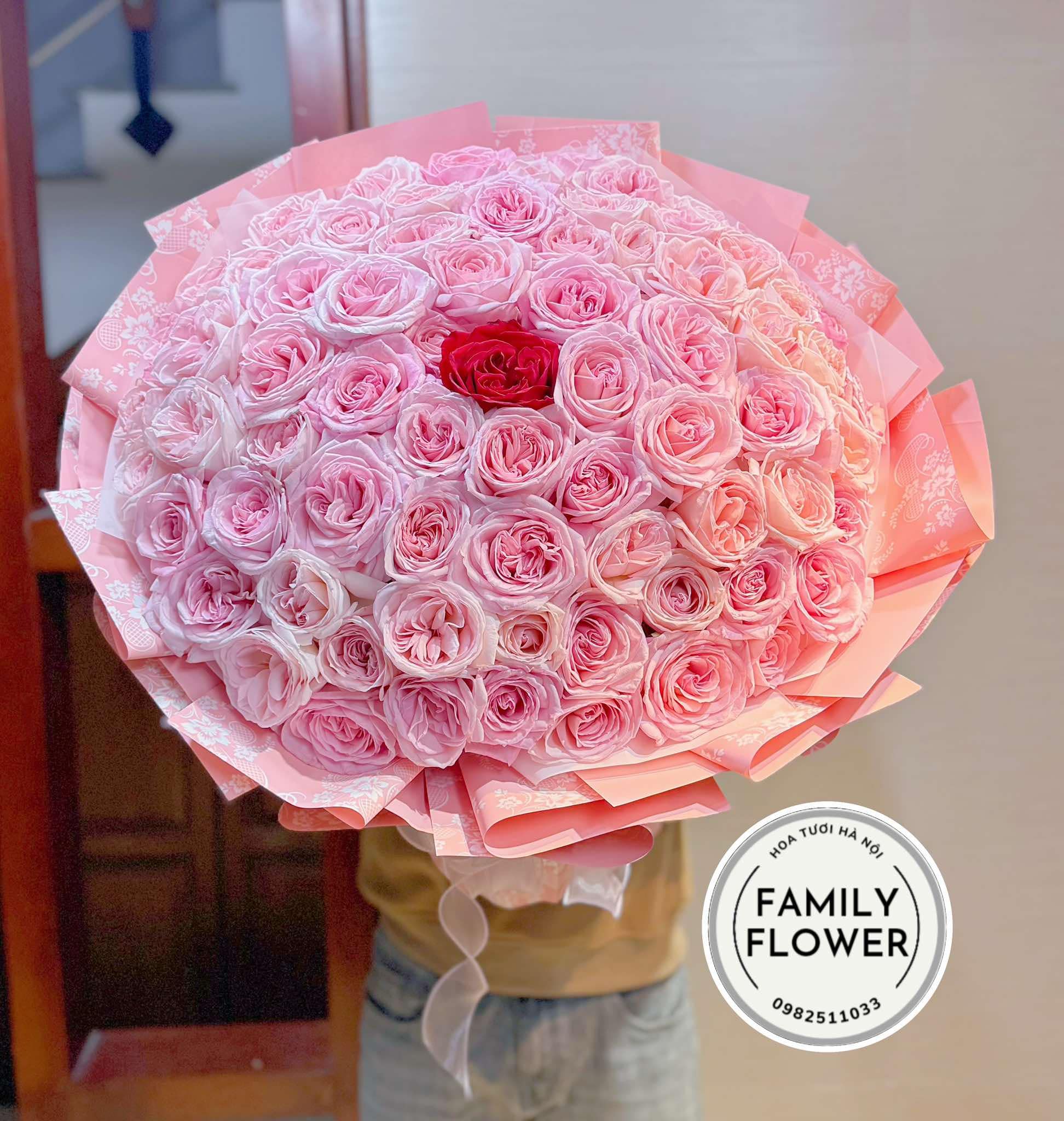 Bó hoa hồng ohra tặng người yêu quận Đống Đa Hà Nội ! Hoa tươi Đống Đa !