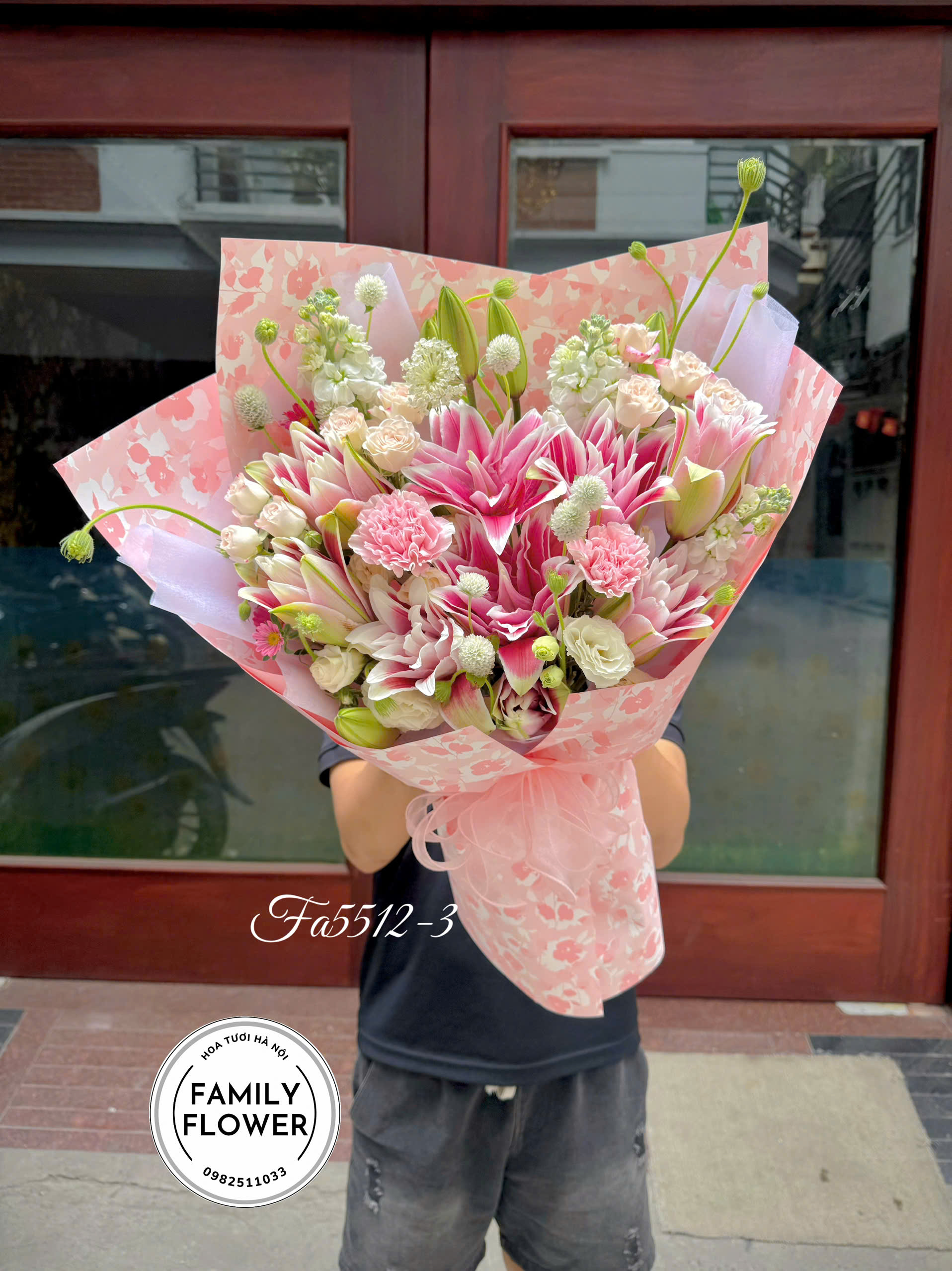Bó Hoa Ly Hồng Pastel Tặng Ngày 20/10 – Hoa Tươi Hà Nội | Family Flower