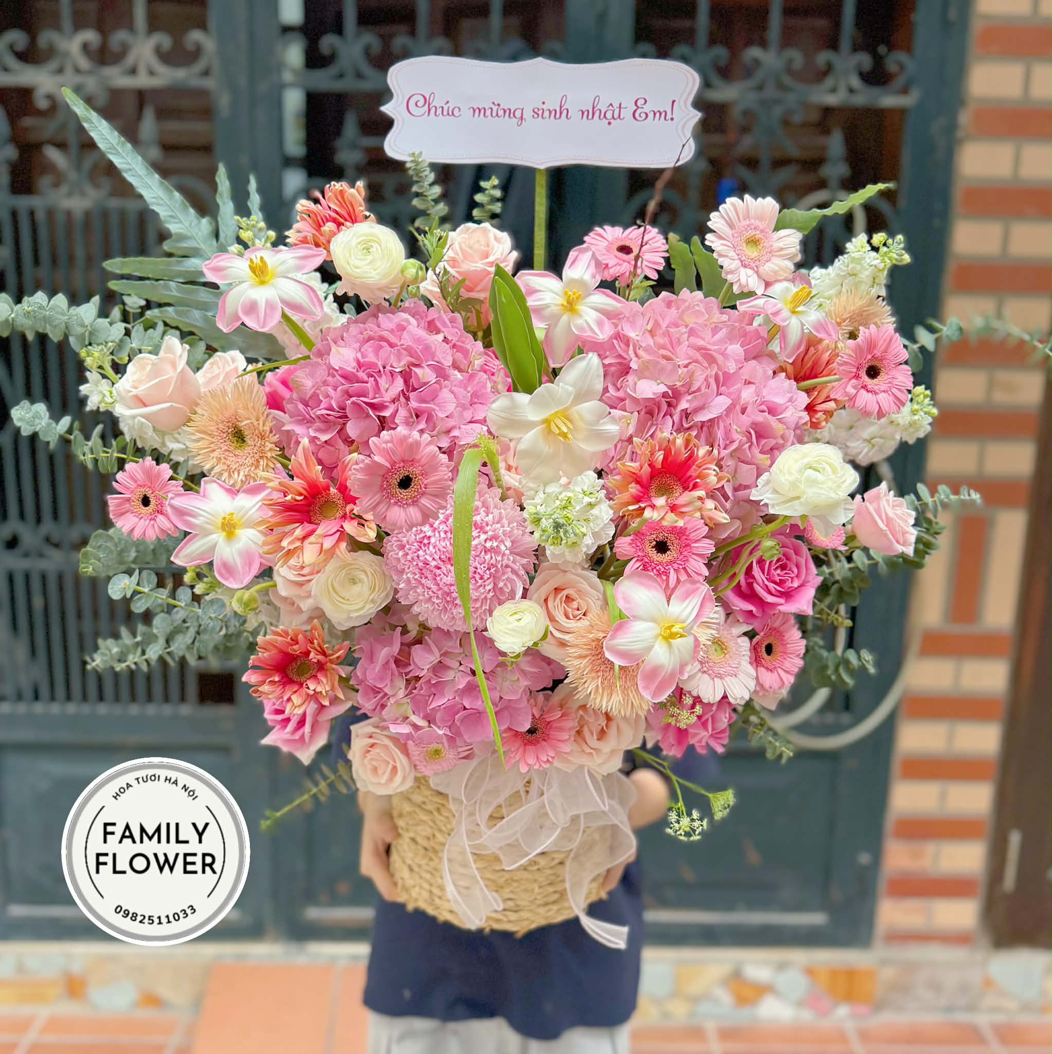 Lẵng hoa chúc mừng sinh nhật ! Family flower hoa sinh nhật Hà Nội ! Mua hoa sinh nhật Ba Đình