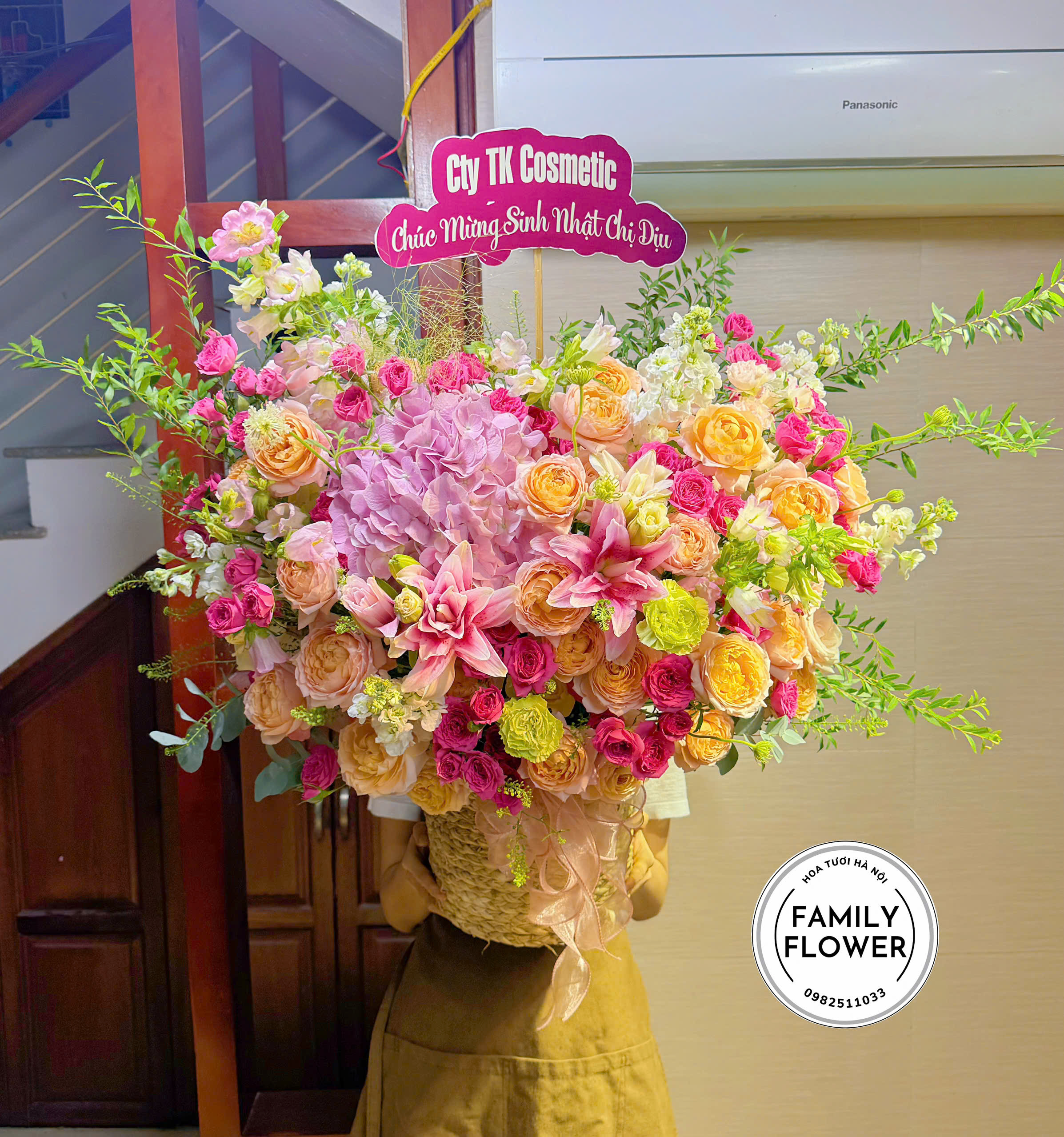 Hoa Sinh Nhật Hà Nội – lẵng Hoa Tươi Đẹp, Sang Trọng Tặng Người Thương | Family Flower