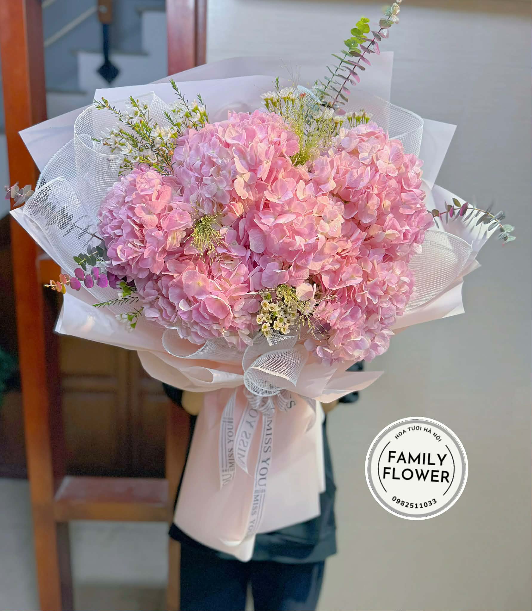 Bó hoa cẩm tú cầu tặng người yêu ngày Valentine quận Hoàn Kiếm ! Hoa tươi Hà Nội ! Hoa tặng Valentine