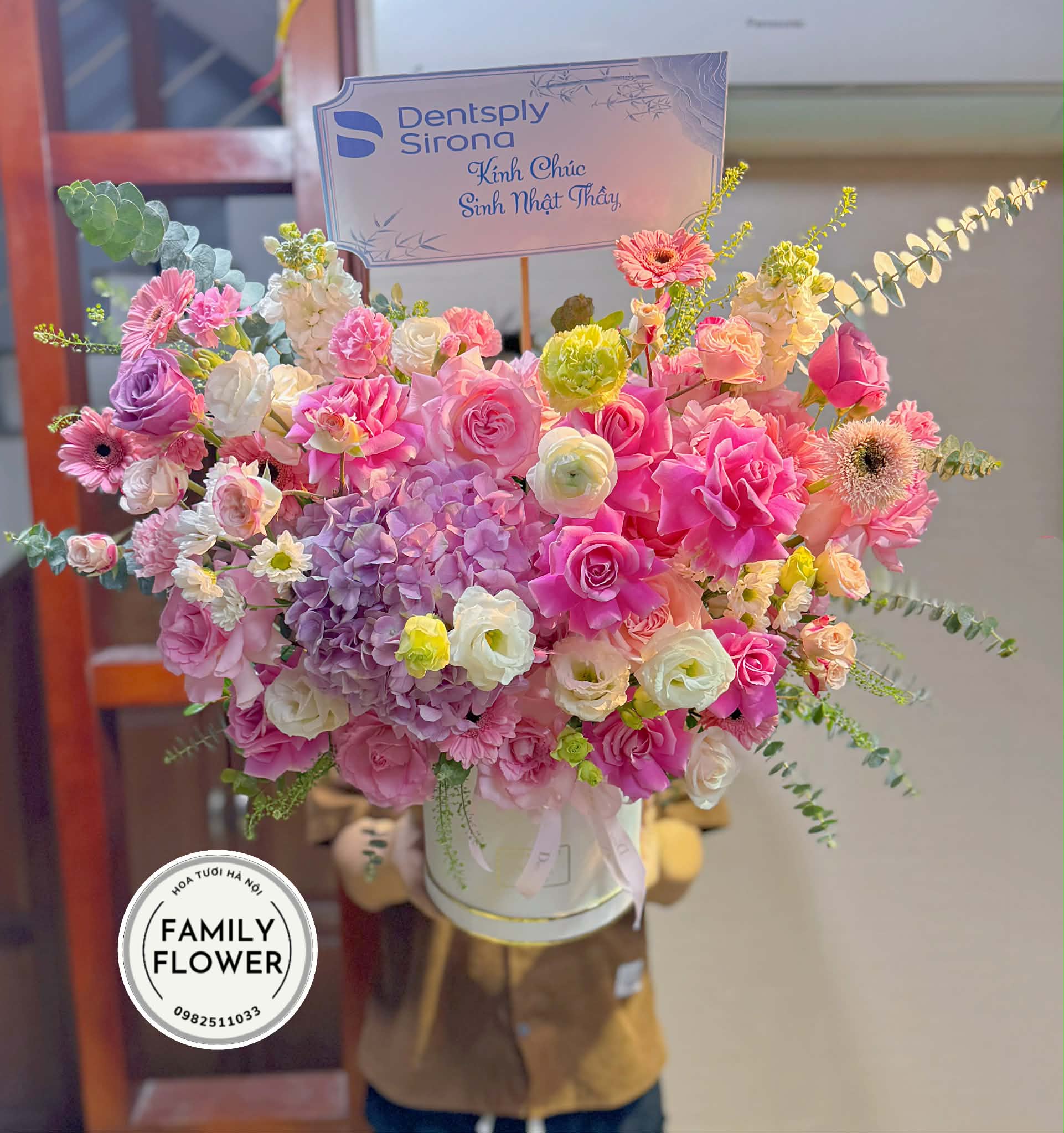 Lẵng hoa tặng sinh nhật ! Mua hoa sinh nhật ! Family flower - hoa sinh nhật Hà Nội