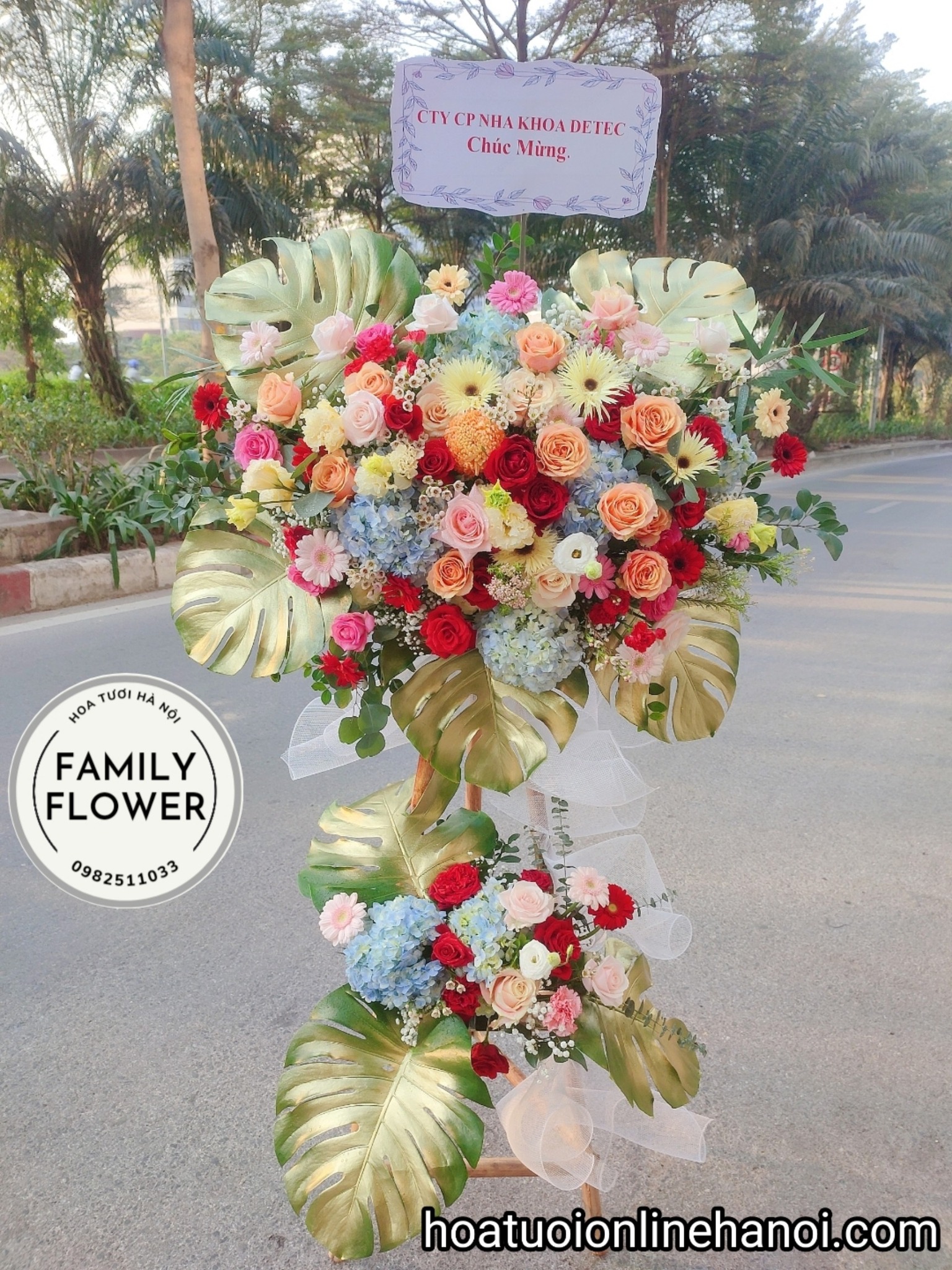 Cây hoa sang trọng chúc mừng hội nghị , sự kiện , mở thêm chi nhánh mới sang ở Hà Nội