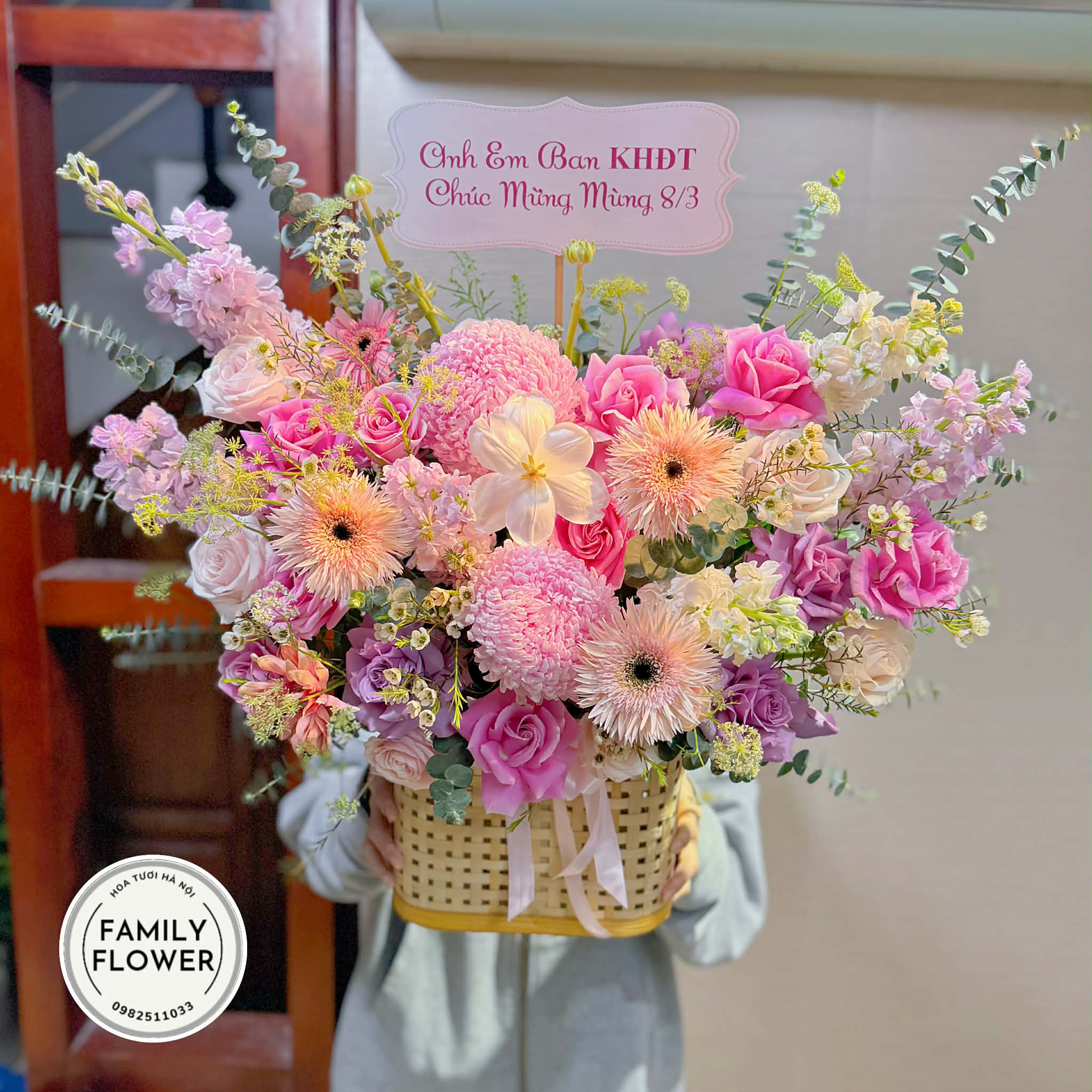 Hoa 8 tháng 3 ! Hoa tươi Hà Nội ! Lẵng hoa chúc mừng đối tác, đồng nghiệp nhân dịp 8-3