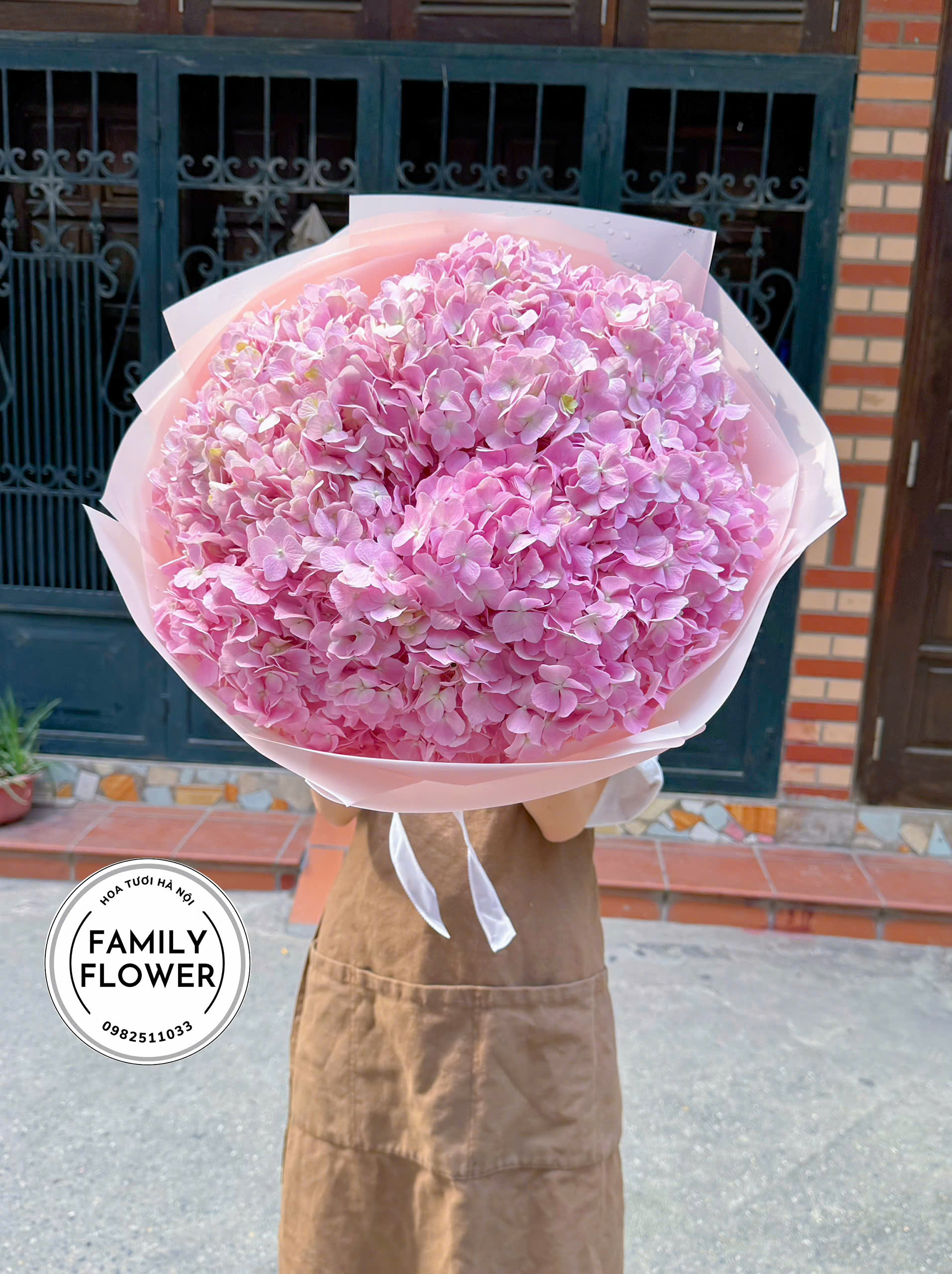 Bó hoa cẩm tú cầu hồng 'hoa cẩm tú cầu tặng người yêu quận Đống Đa ! Hoa tươi Đống Đa family flower